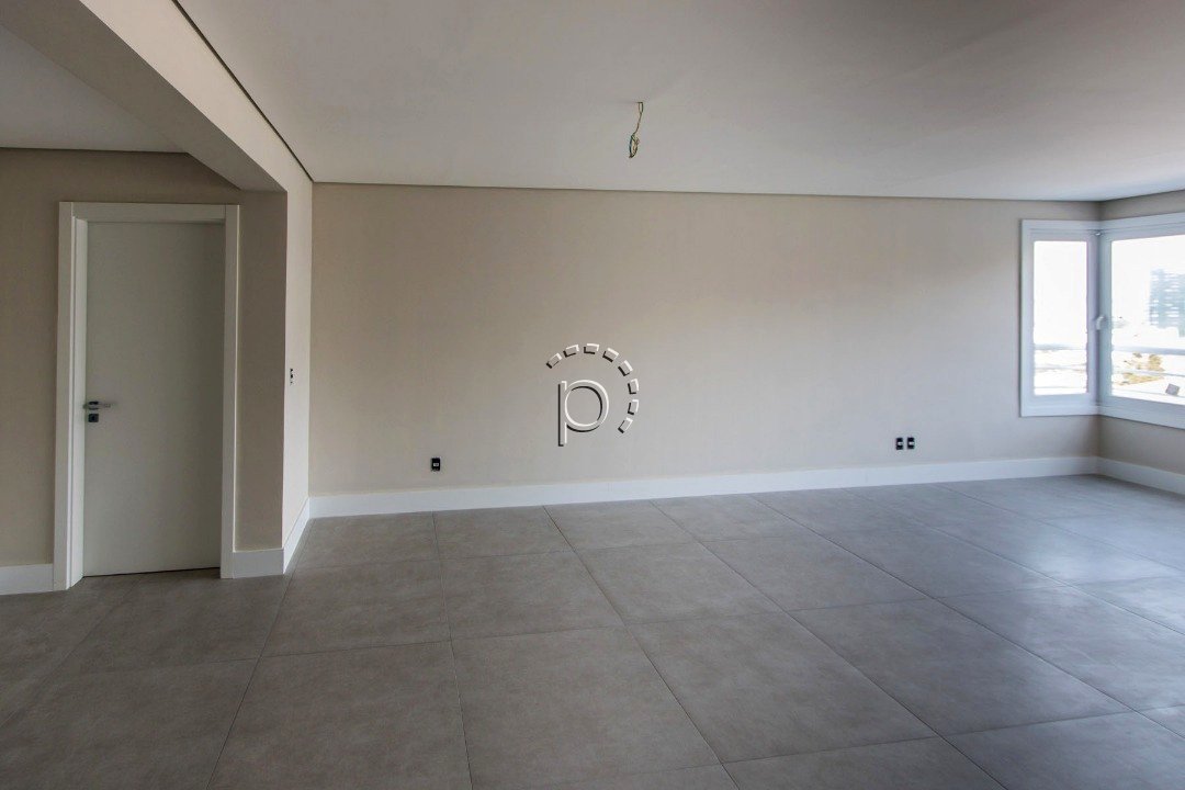 Apartamento à venda com 138m², 3 quartos, 3 suítes, 3 vagas no bairro Cristal em Porto Alegre - Foto 8