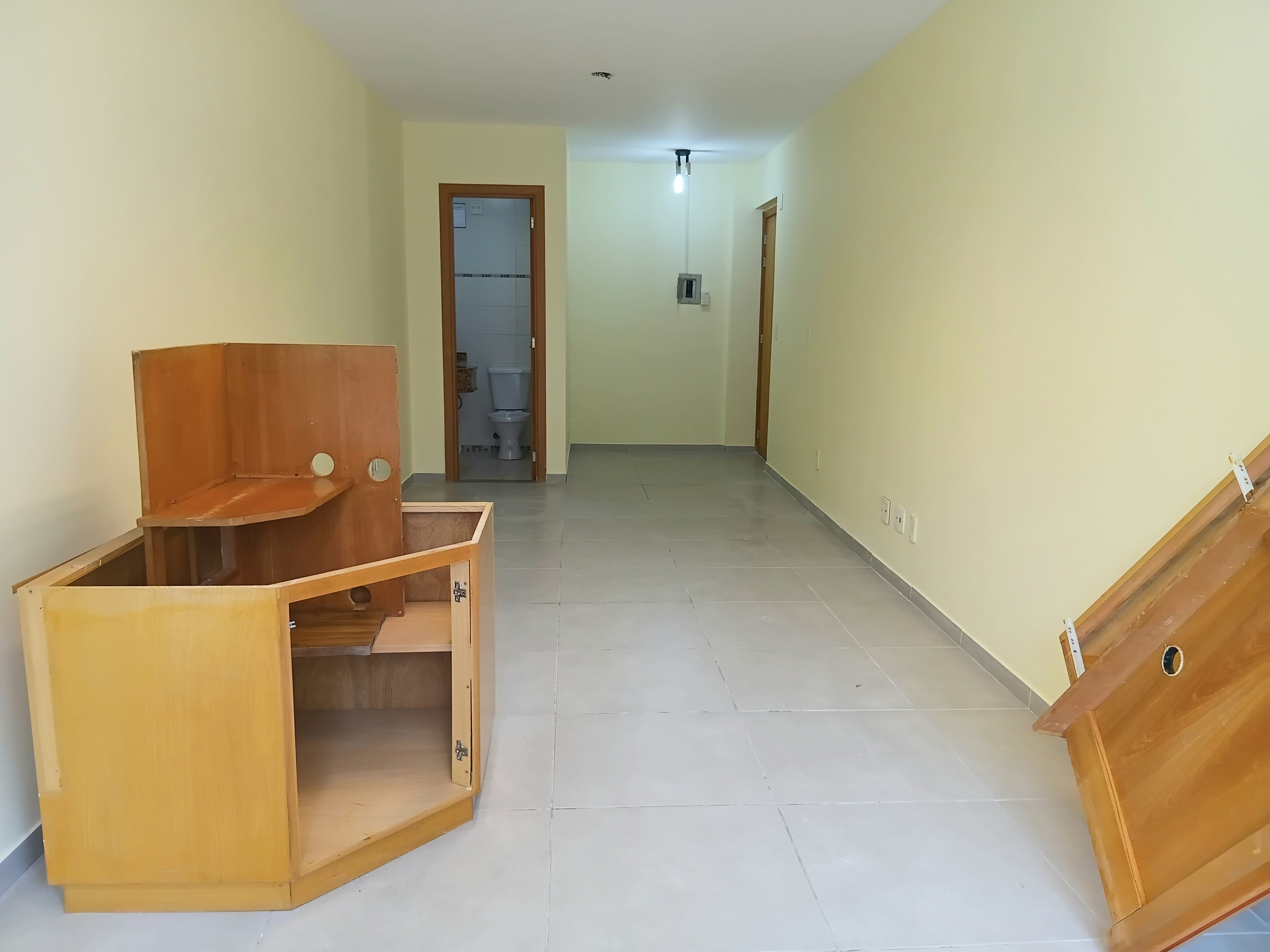 Sala para alugar com 30m², 1 vaga no bairro Menino Deus em Porto Alegre - Foto 4