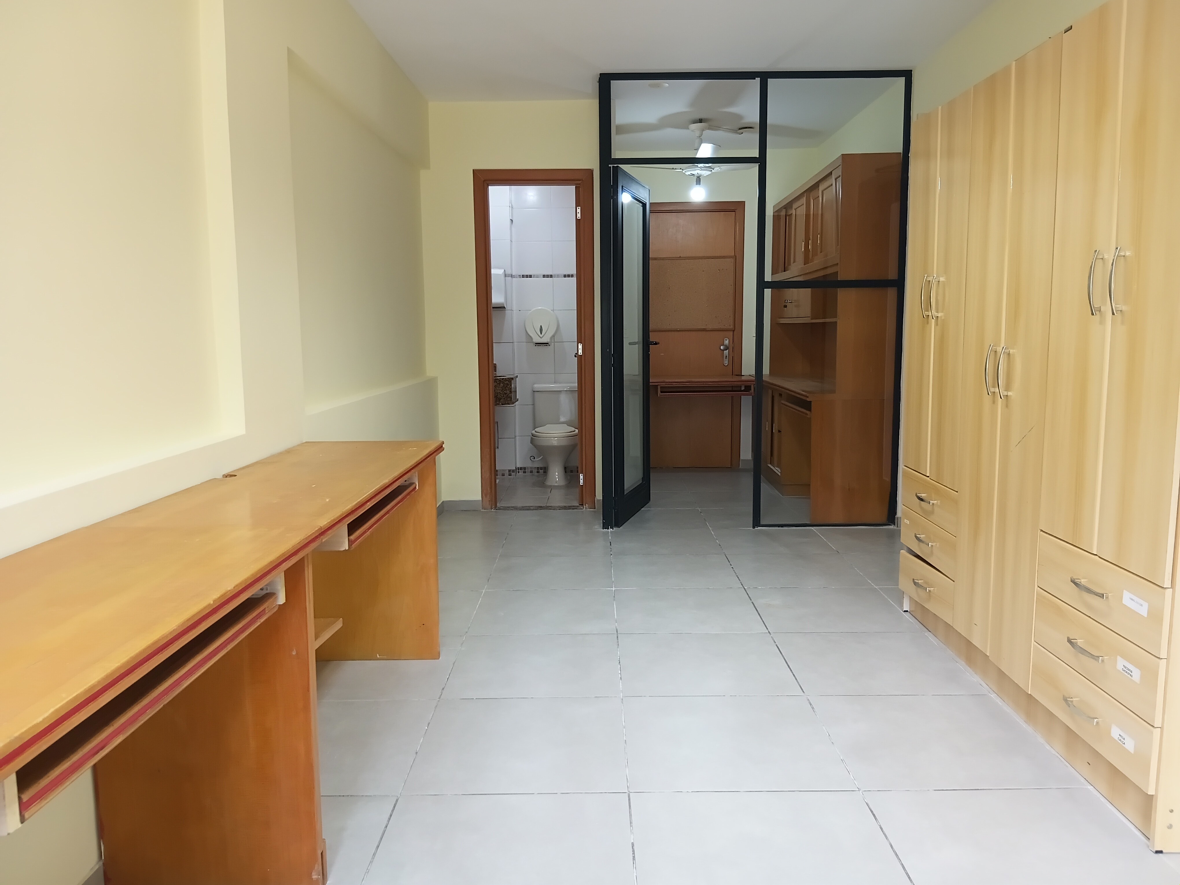 Sala para alugar com 56m², 1 vaga no bairro Menino Deus em Porto Alegre - Foto 12