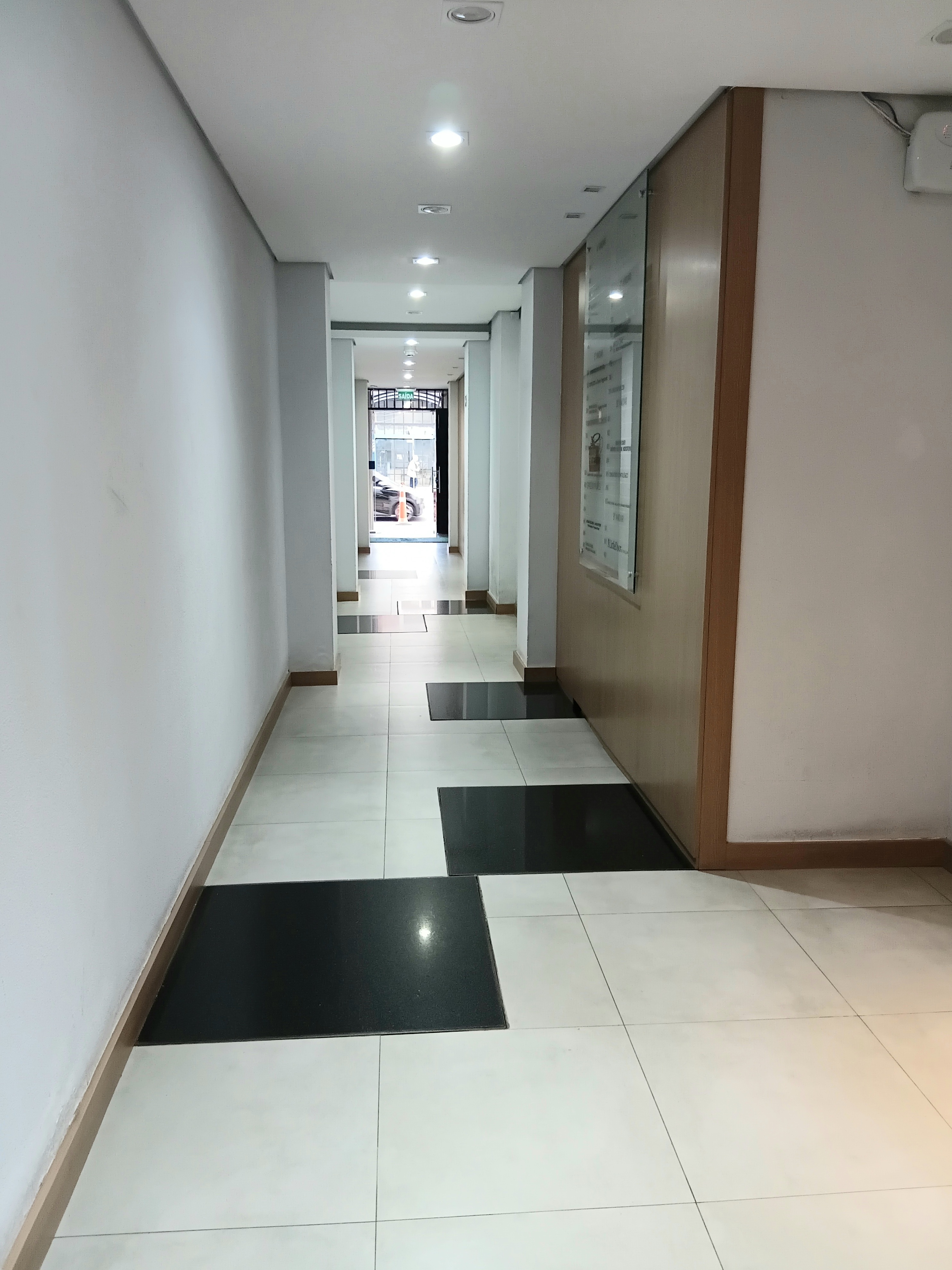 Sala para alugar com 49m², 1 vaga no bairro Menino Deus em Porto Alegre - Foto 3