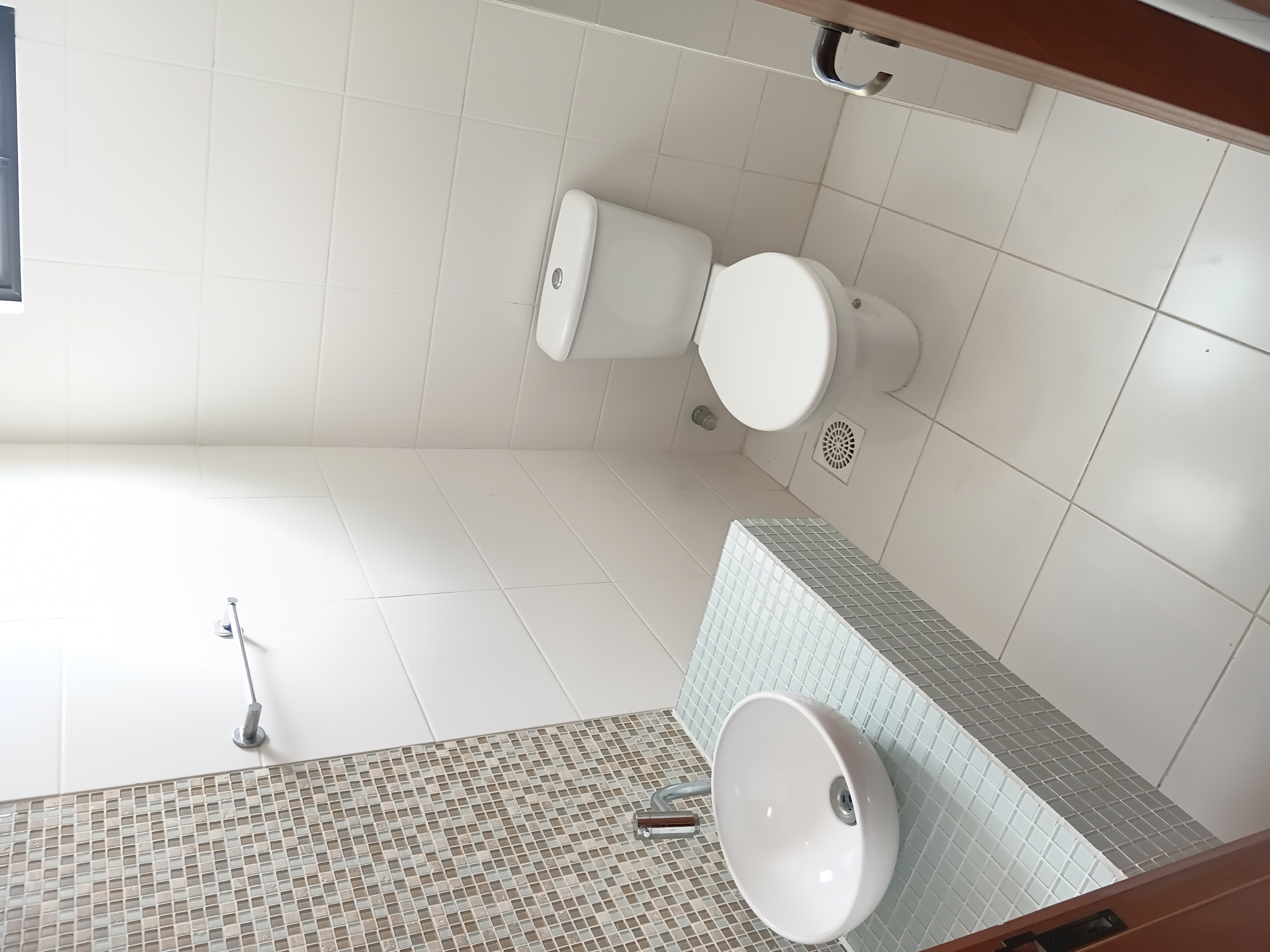 Sala para alugar com 49m², 1 vaga no bairro Menino Deus em Porto Alegre - Foto 12