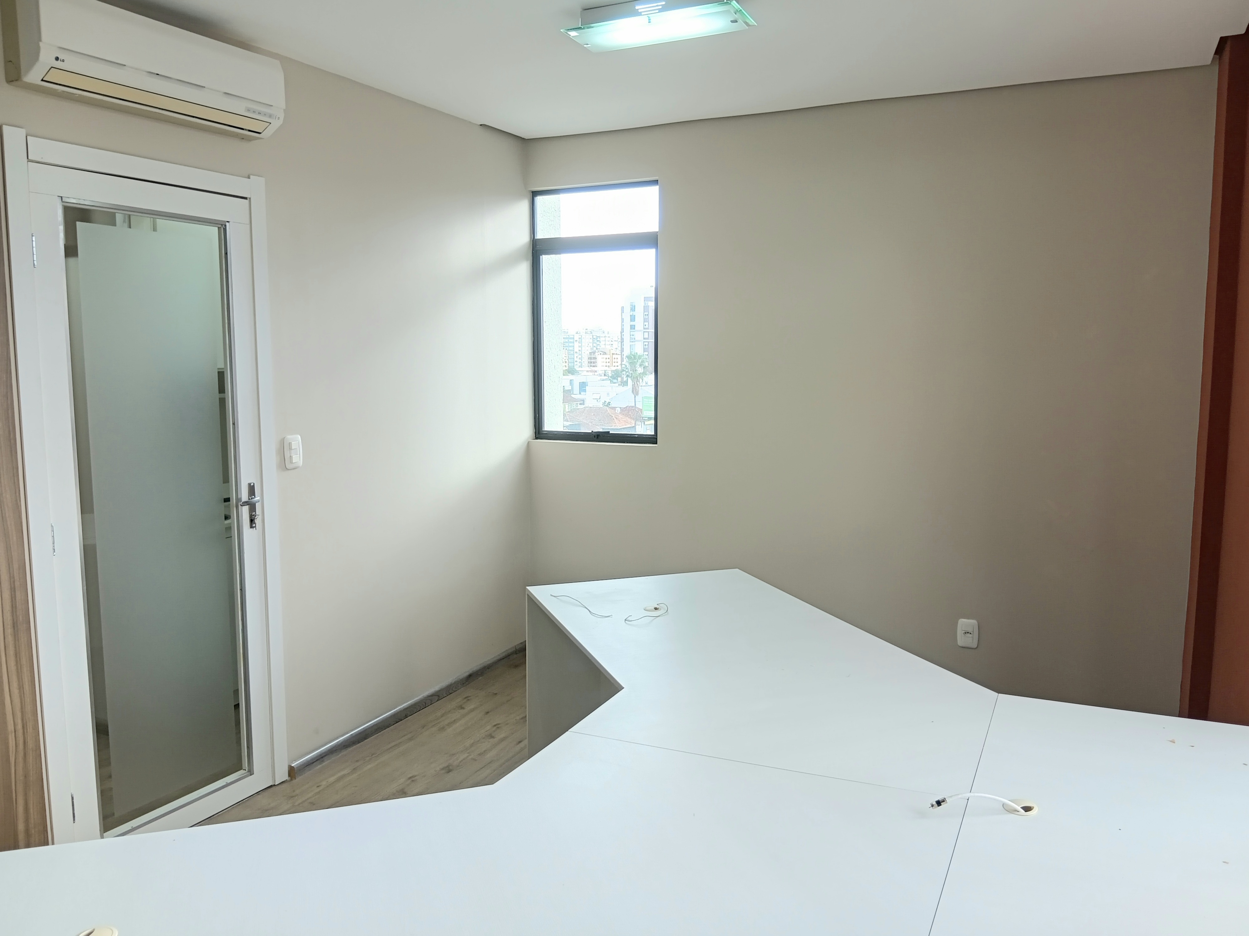 Sala para alugar com 49m², 1 vaga no bairro Menino Deus em Porto Alegre - Foto 19