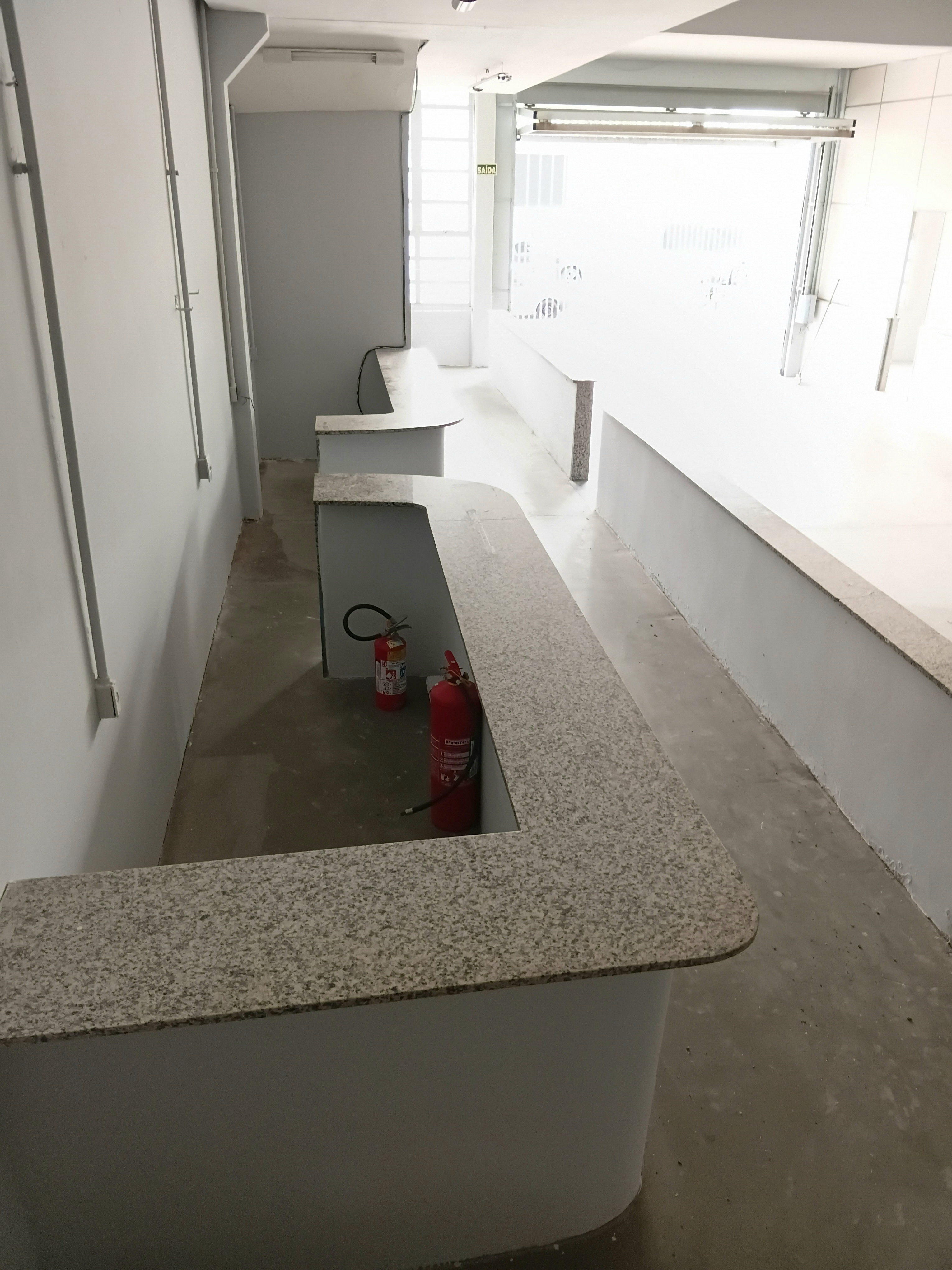 Prédio Comercial para alugar com 450m², 3 vagas no bairro Medianeira em Porto Alegre - Foto 8
