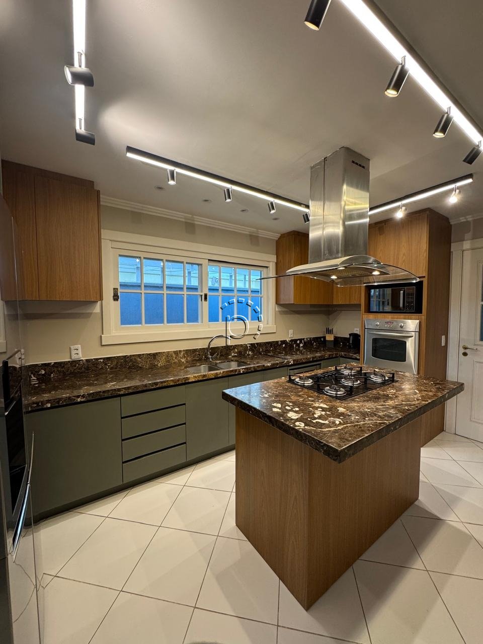 Casa em Condomínio à venda com 358m², 4 quartos no bairro Terra Ville em Porto Alegre - Foto 10