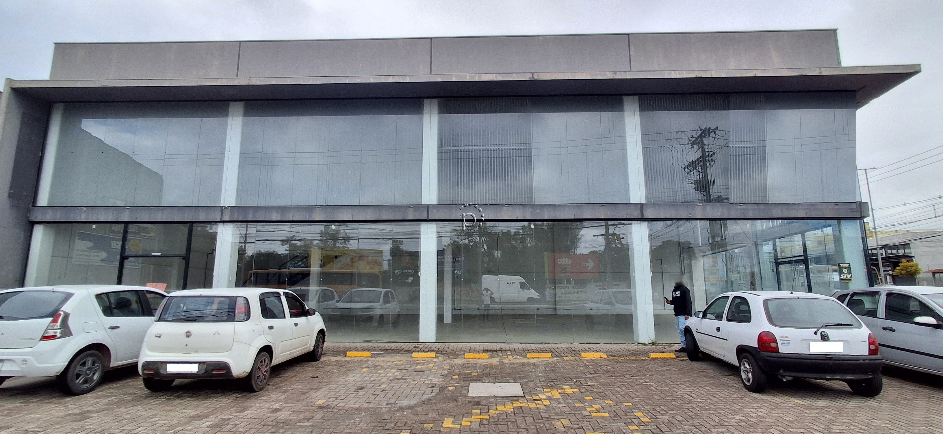 Loja para alugar com 360m², 15 vagas no bairro Cristal em Porto Alegre - Foto 2