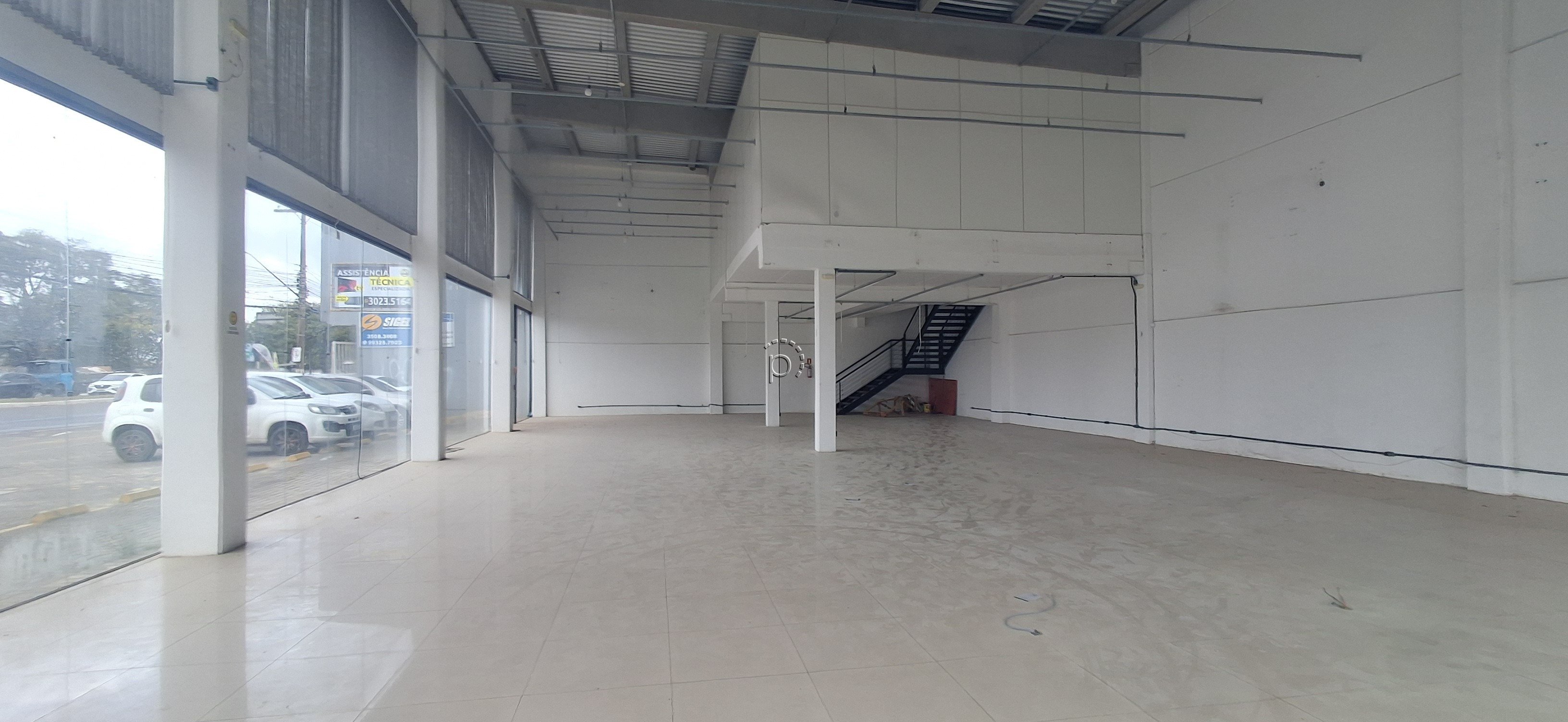 Loja para alugar com 360m², 15 vagas no bairro Cristal em Porto Alegre - Foto 4