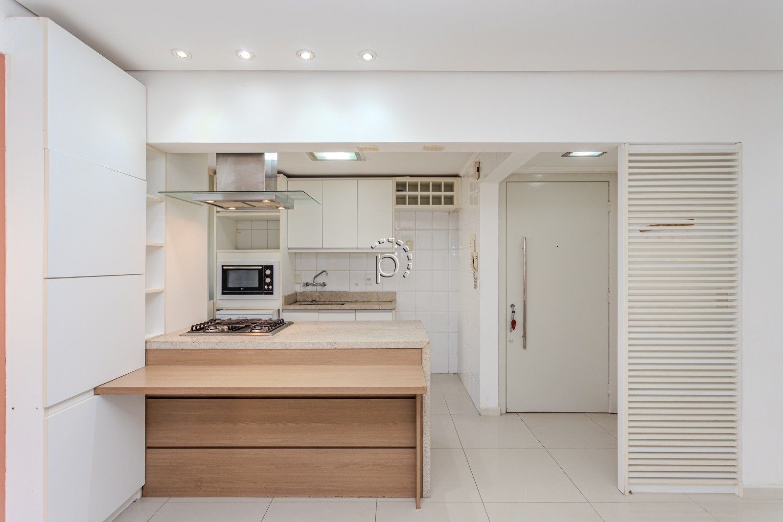 Apartamento para alugar com 77m², 3 quartos, 1 suíte, 1 vaga no bairro Tristeza em Porto Alegre - Foto 10