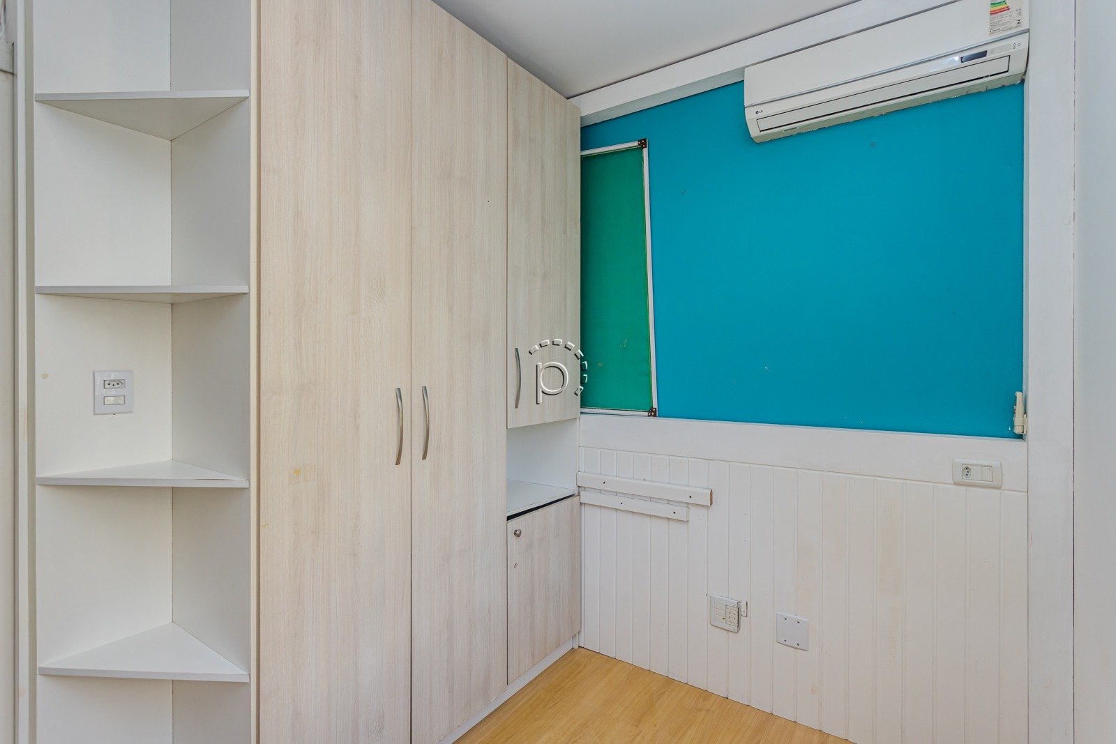 Apartamento para alugar com 77m², 3 quartos, 1 suíte, 1 vaga no bairro Tristeza em Porto Alegre - Foto 13