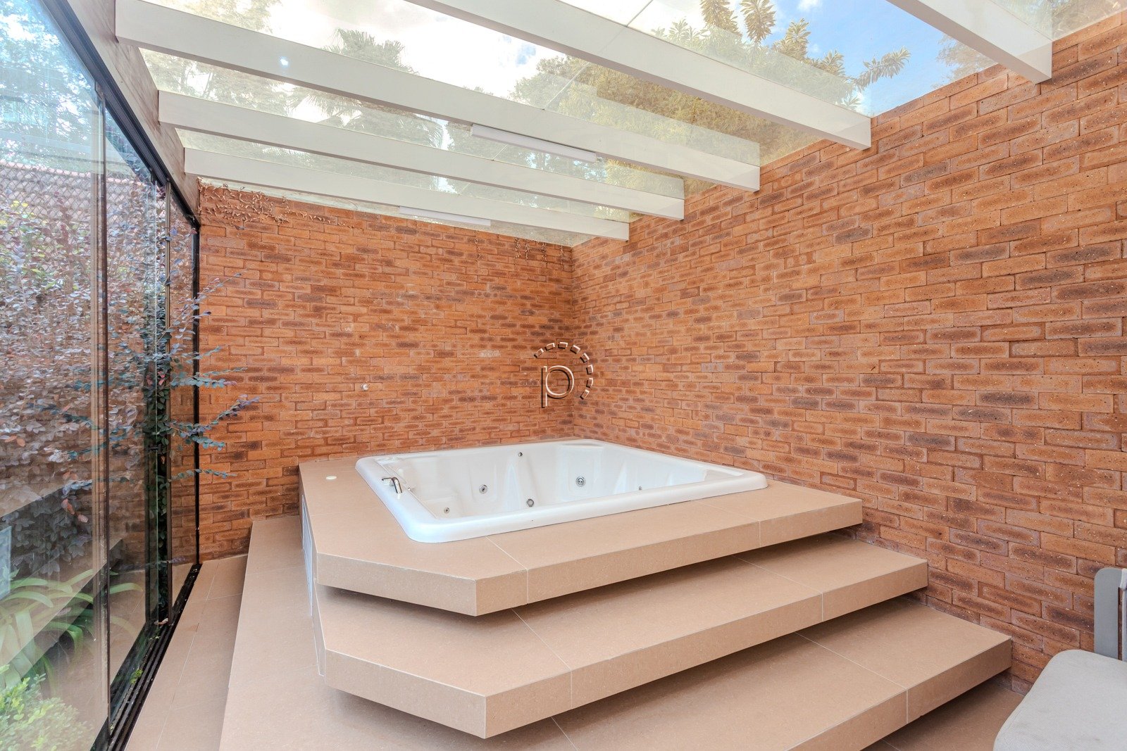 Casa em Condomínio à venda com 430m², 3 quartos, 3 suítes, 4 vagas no bairro Pedra Redonda em Porto Alegre - Foto 27