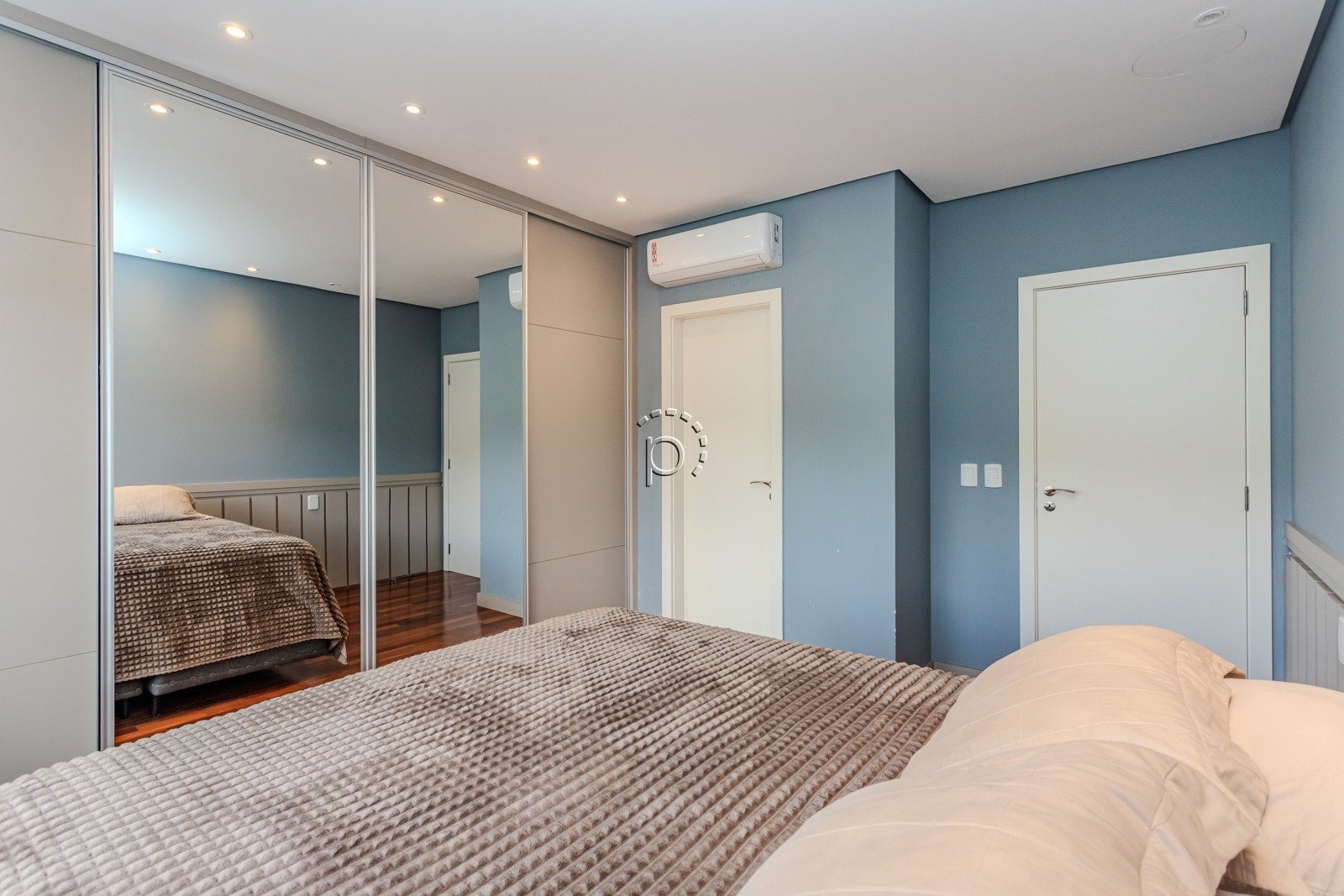 Casa em Condomínio à venda com 430m², 3 quartos, 3 suítes, 4 vagas no bairro Pedra Redonda em Porto Alegre - Foto 50