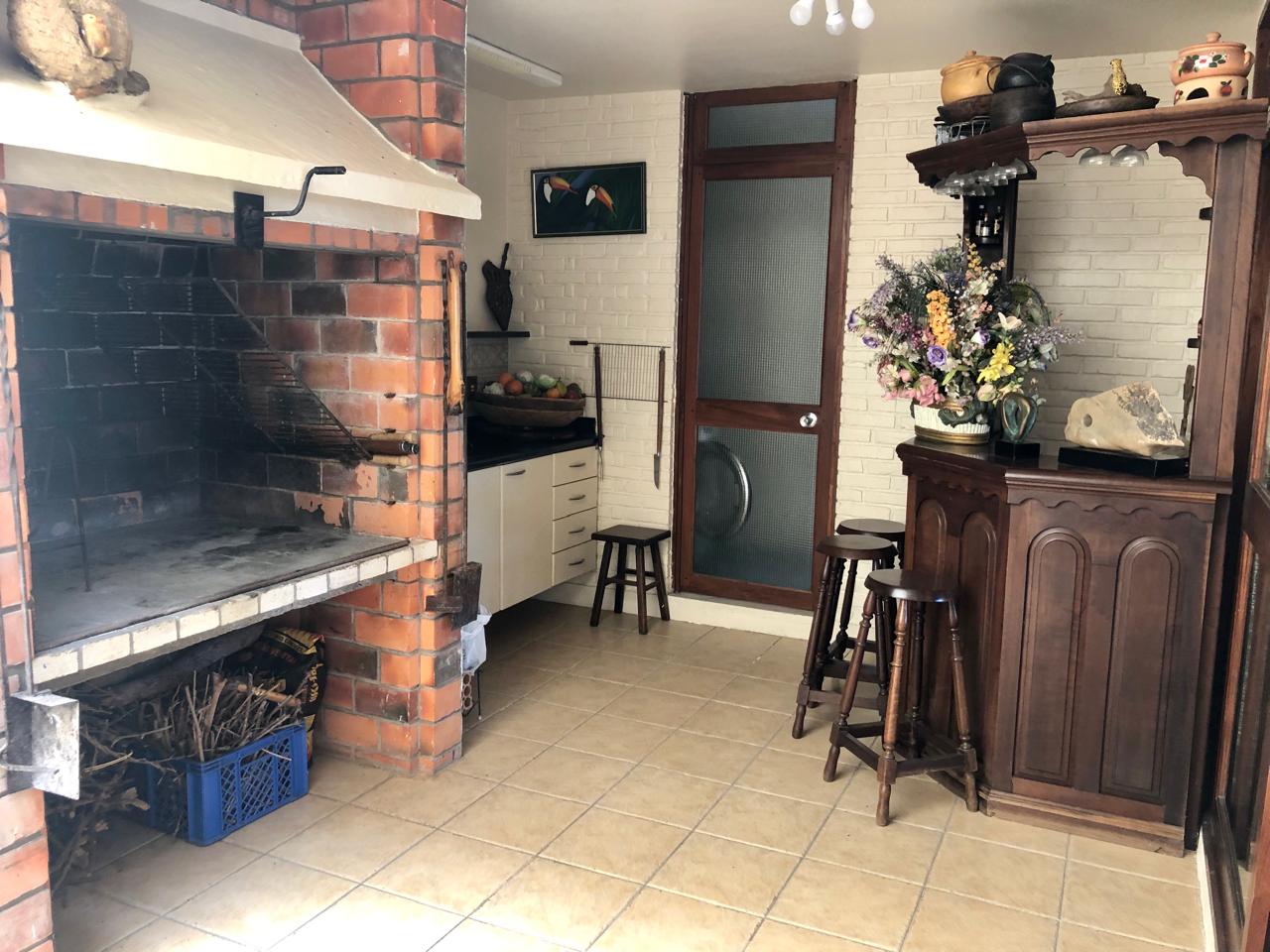 Casa Residencial à venda com 401m², 3 quartos, 4 vagas no bairro Menino Deus em Porto Alegre - Foto 18