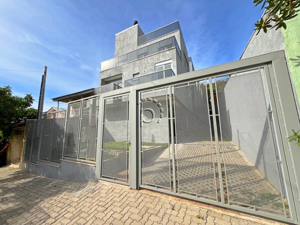 Casa em Condomínio à venda com 225m², 3 quartos, 1 suíte, 3 vagas no bairro Tristeza em Porto Alegre - Foto 2