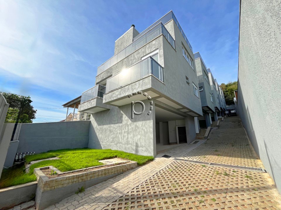 Casa em Condomínio à venda com 225m², 3 quartos, 1 suíte, 3 vagas no bairro Tristeza em Porto Alegre - Foto 3