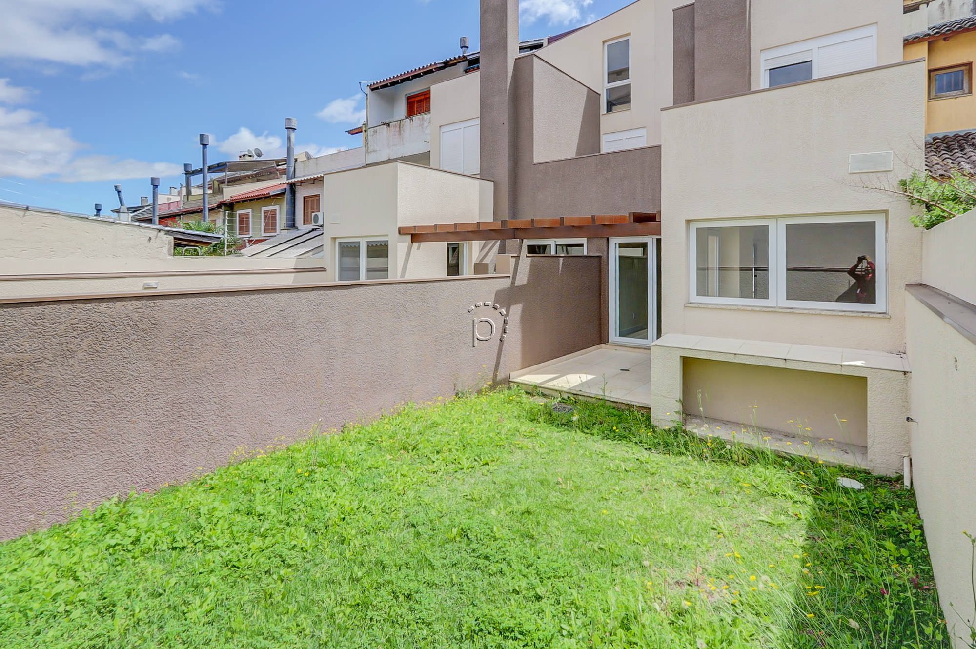 Casa à venda com 167m², 3 quartos, 1 suíte, 2 vagas no bairro Espirito Santo em Porto Alegre - Foto 12