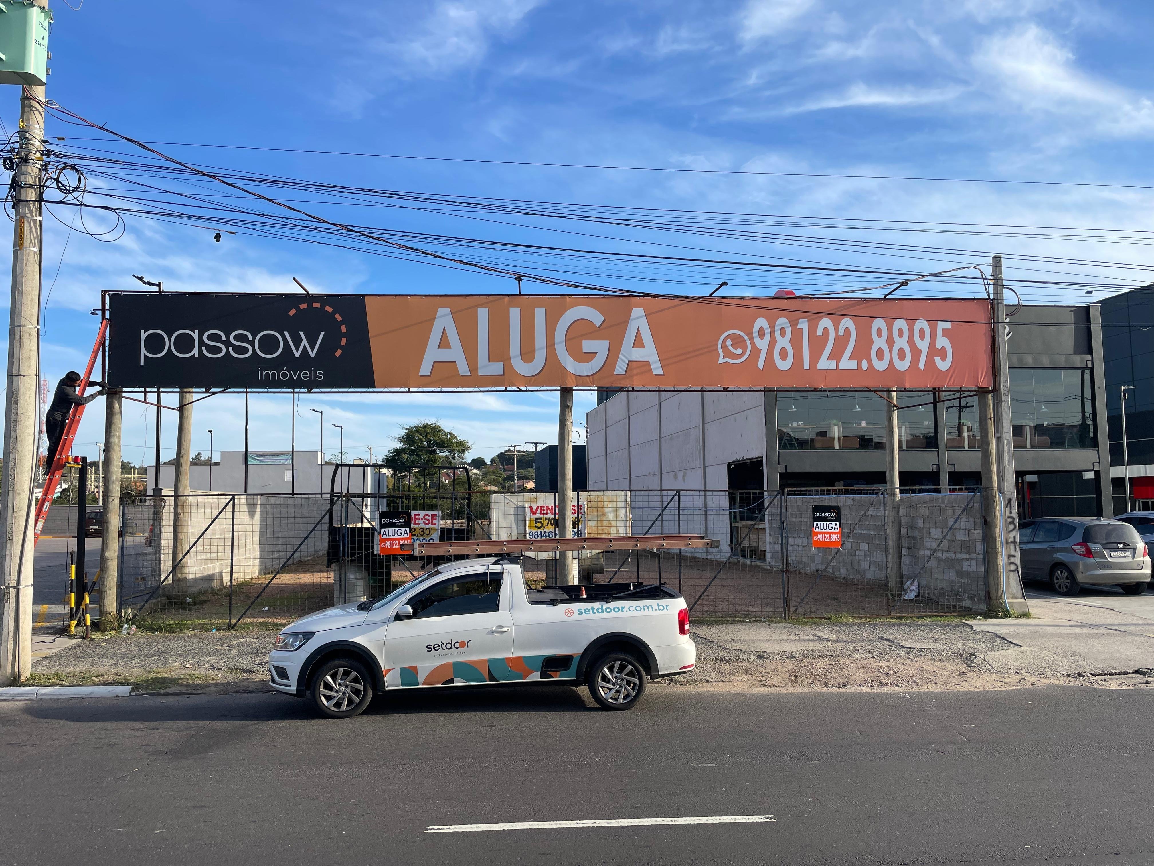 Terreno à venda com 1.008m² no bairro Cavalhada em Porto Alegre - Foto 1