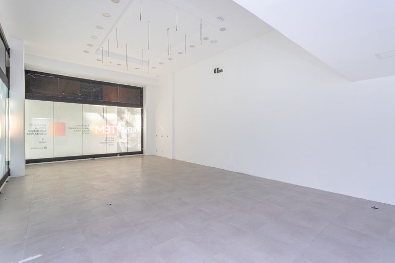 Loja para alugar com 76m² no bairro Praia de Belas em Porto Alegre - Foto 2