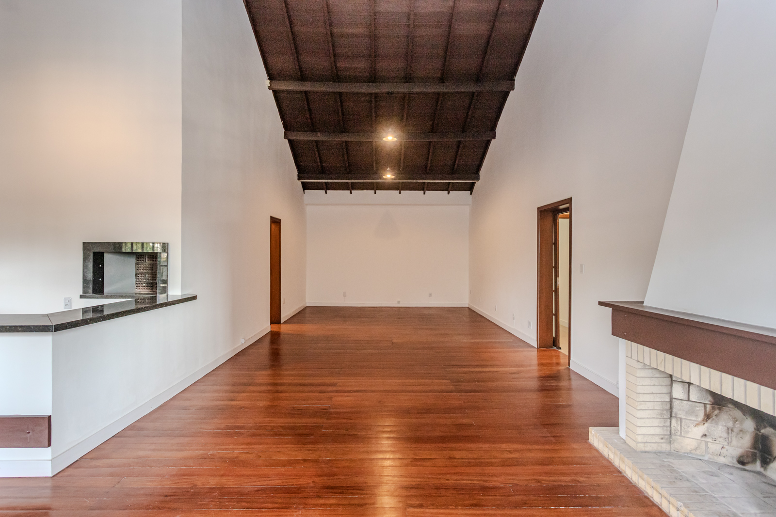 Casa para alugar com 250m², 3 quartos no bairro Camaquã em Porto Alegre - Foto 6