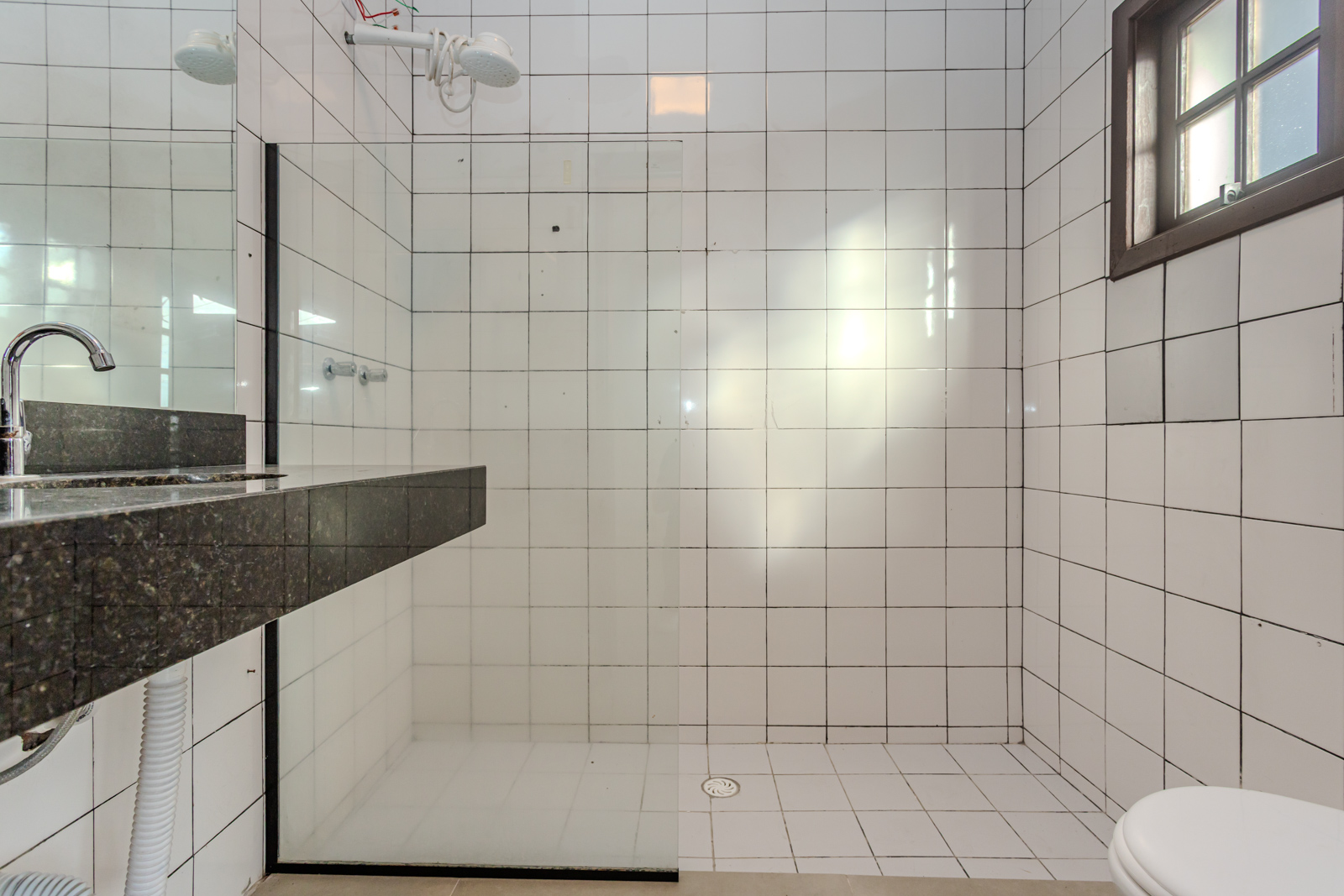 Casa para alugar com 250m², 3 quartos no bairro Camaquã em Porto Alegre - Foto 9
