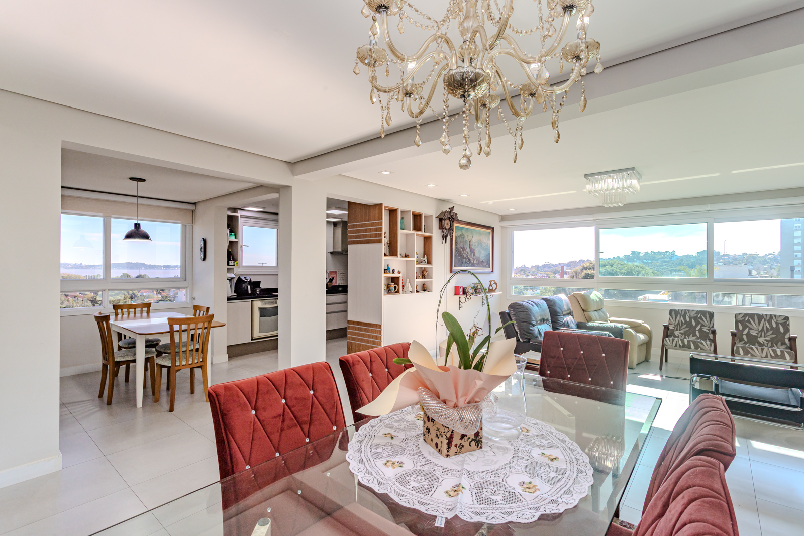 Apartamento à venda com 124m², 3 quartos, 3 suítes, 2 vagas no bairro Tristeza em Porto Alegre - Foto 11