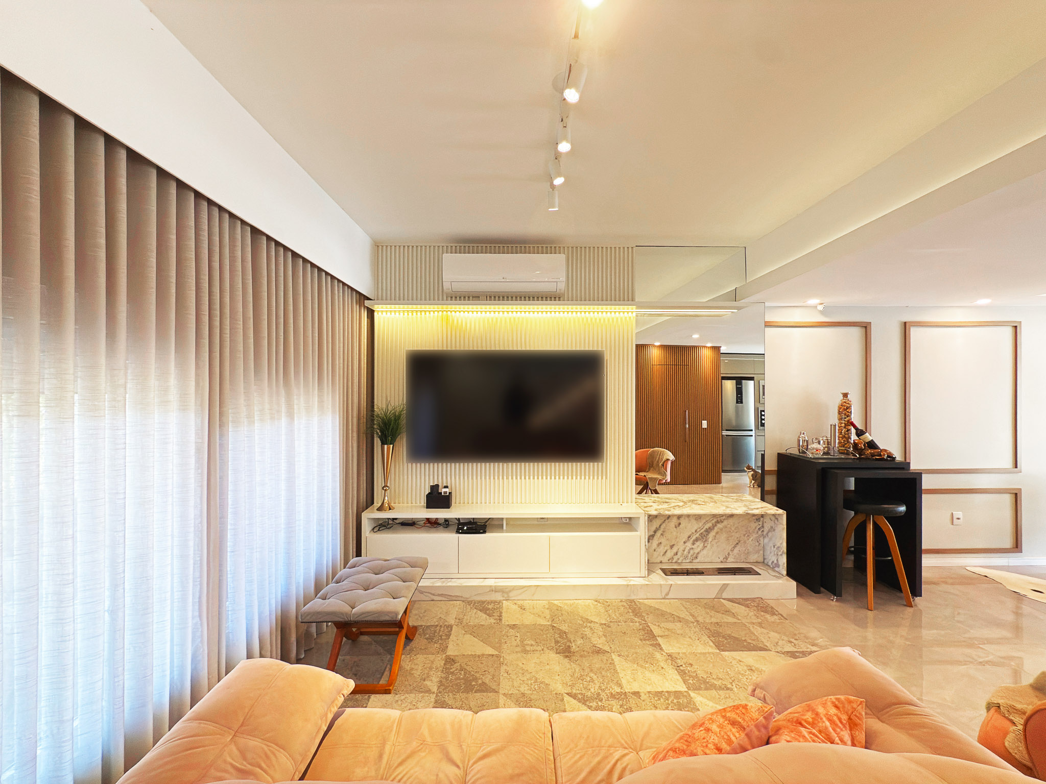 Casa à venda com 170m², 3 quartos, 1 suíte, 2 vagas no bairro Hípica em Porto Alegre - Foto 3