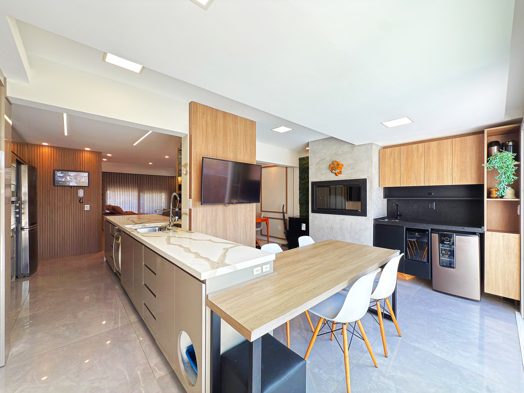 Casa à venda com 170m², 3 quartos, 1 suíte, 2 vagas no bairro Hípica em Porto Alegre - Foto 22