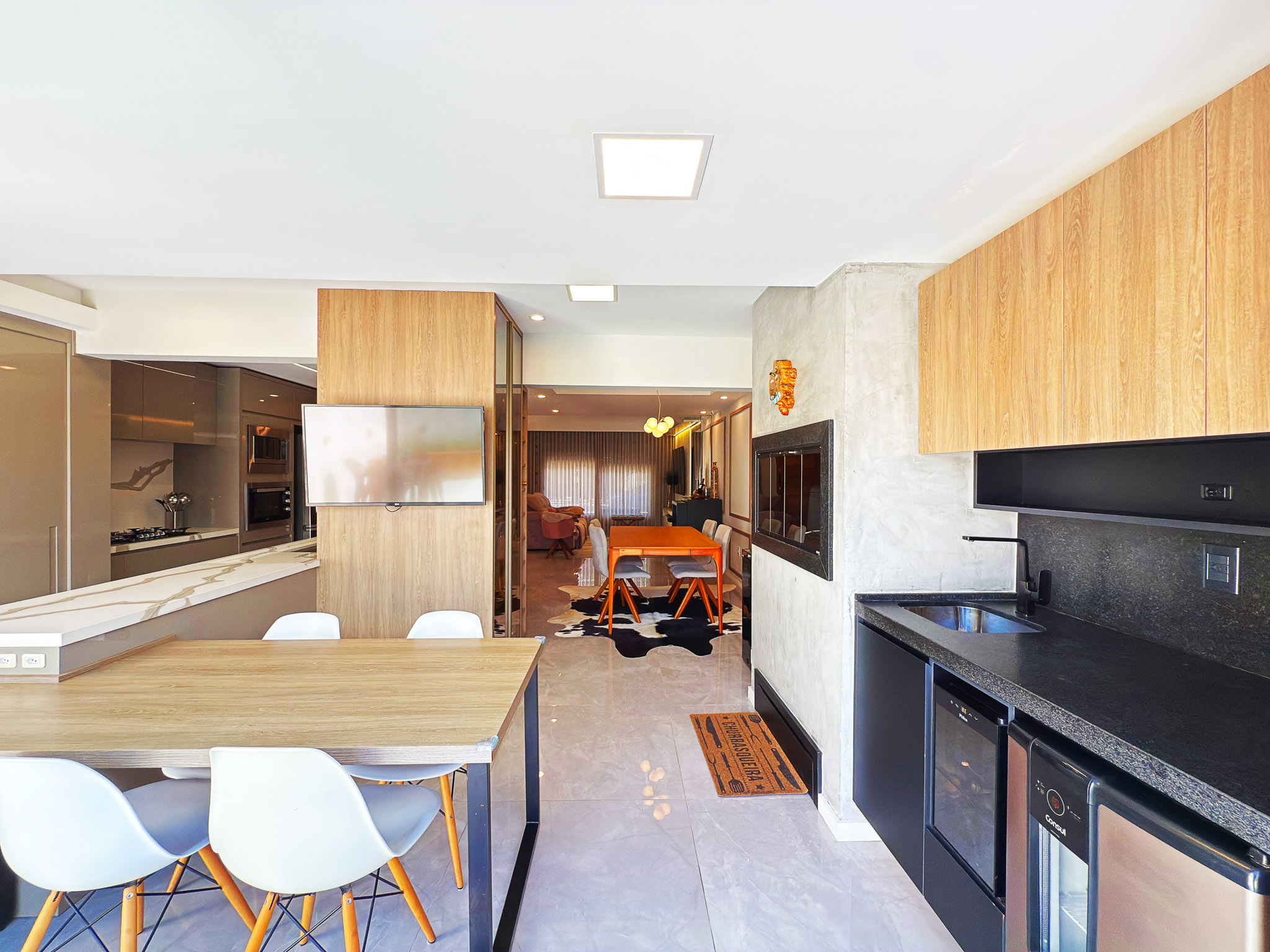 Casa à venda com 170m², 3 quartos, 1 suíte, 2 vagas no bairro Hípica em Porto Alegre - Foto 17