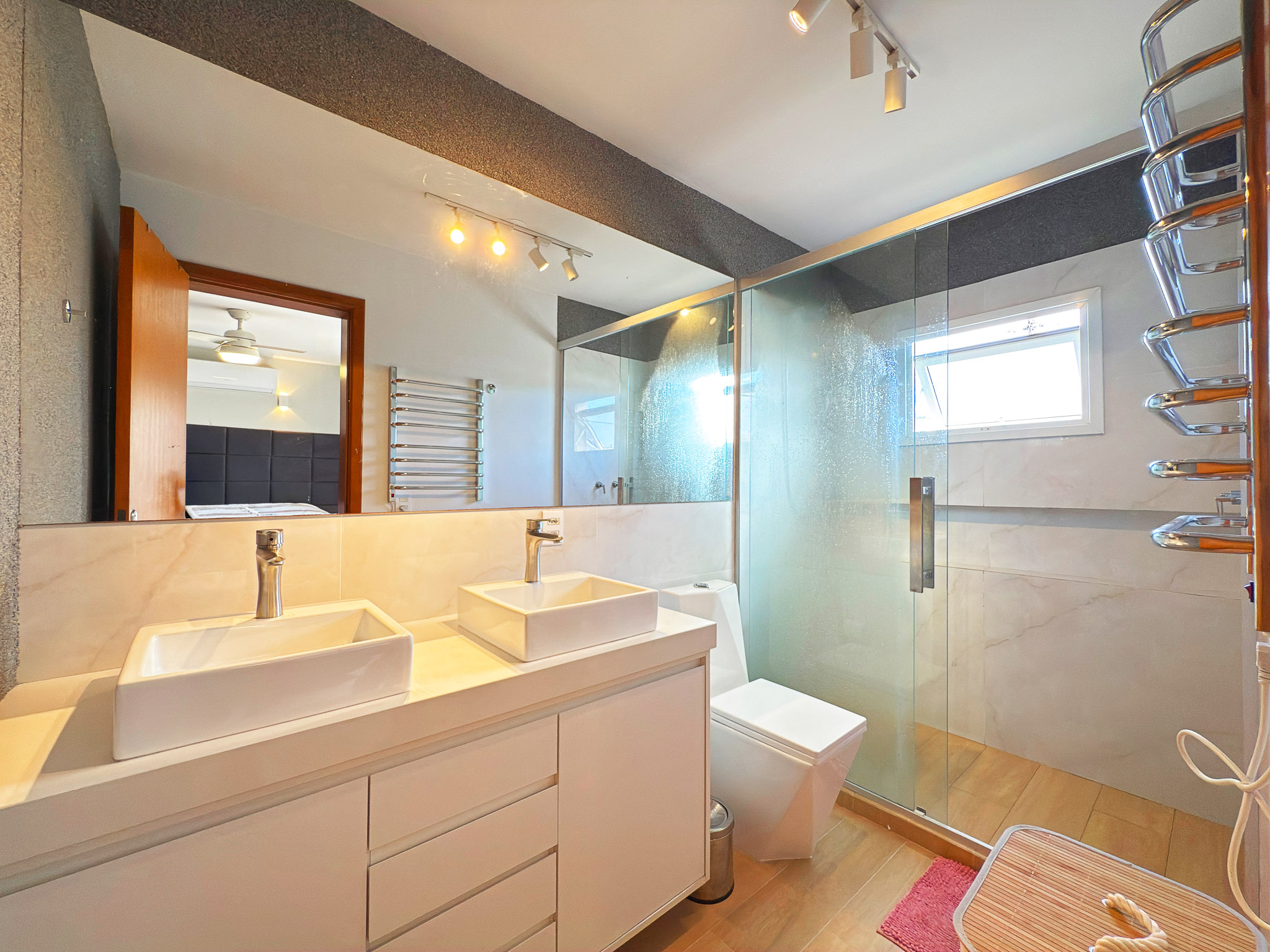 Casa à venda com 170m², 3 quartos, 1 suíte, 2 vagas no bairro Hípica em Porto Alegre - Foto 36