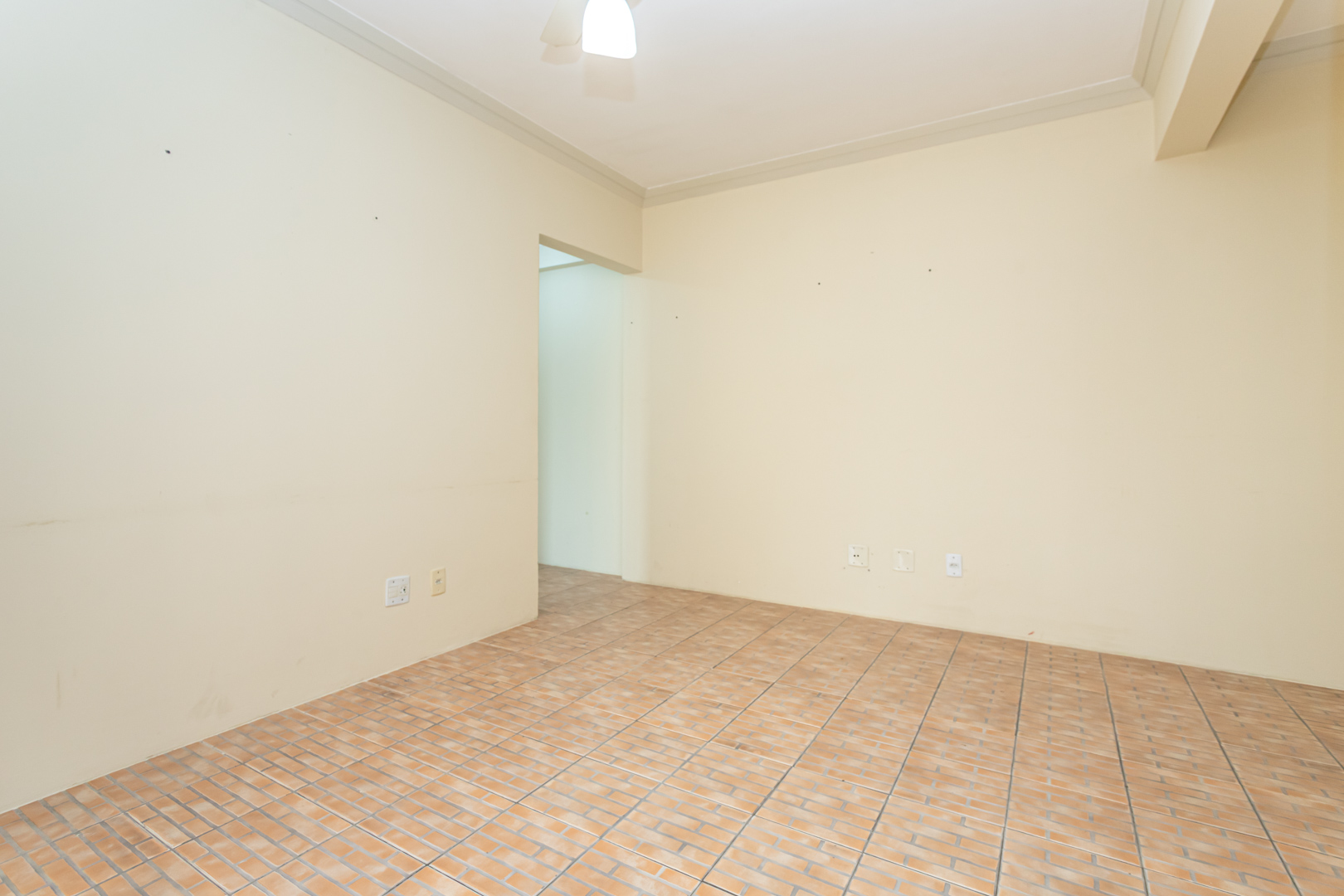 Apartamento à venda com 62m², 2 quartos, 1 vaga no bairro Tristeza em Porto Alegre - Foto 4