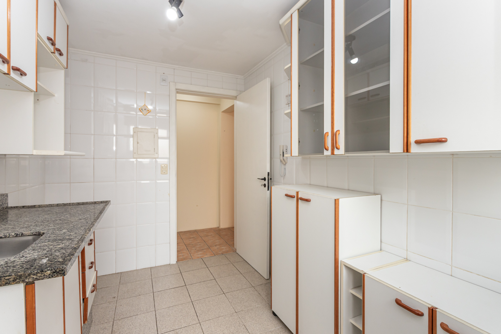 Apartamento à venda com 62m², 2 quartos, 1 vaga no bairro Tristeza em Porto Alegre - Foto 8