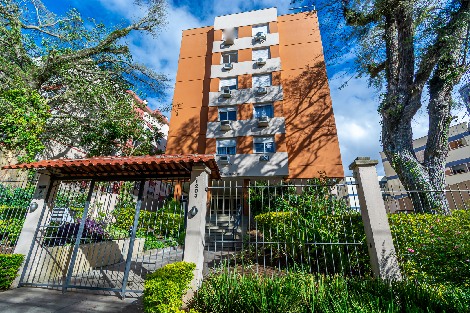 Apartamento à venda com 62m², 2 quartos, 1 vaga no bairro Tristeza em Porto Alegre