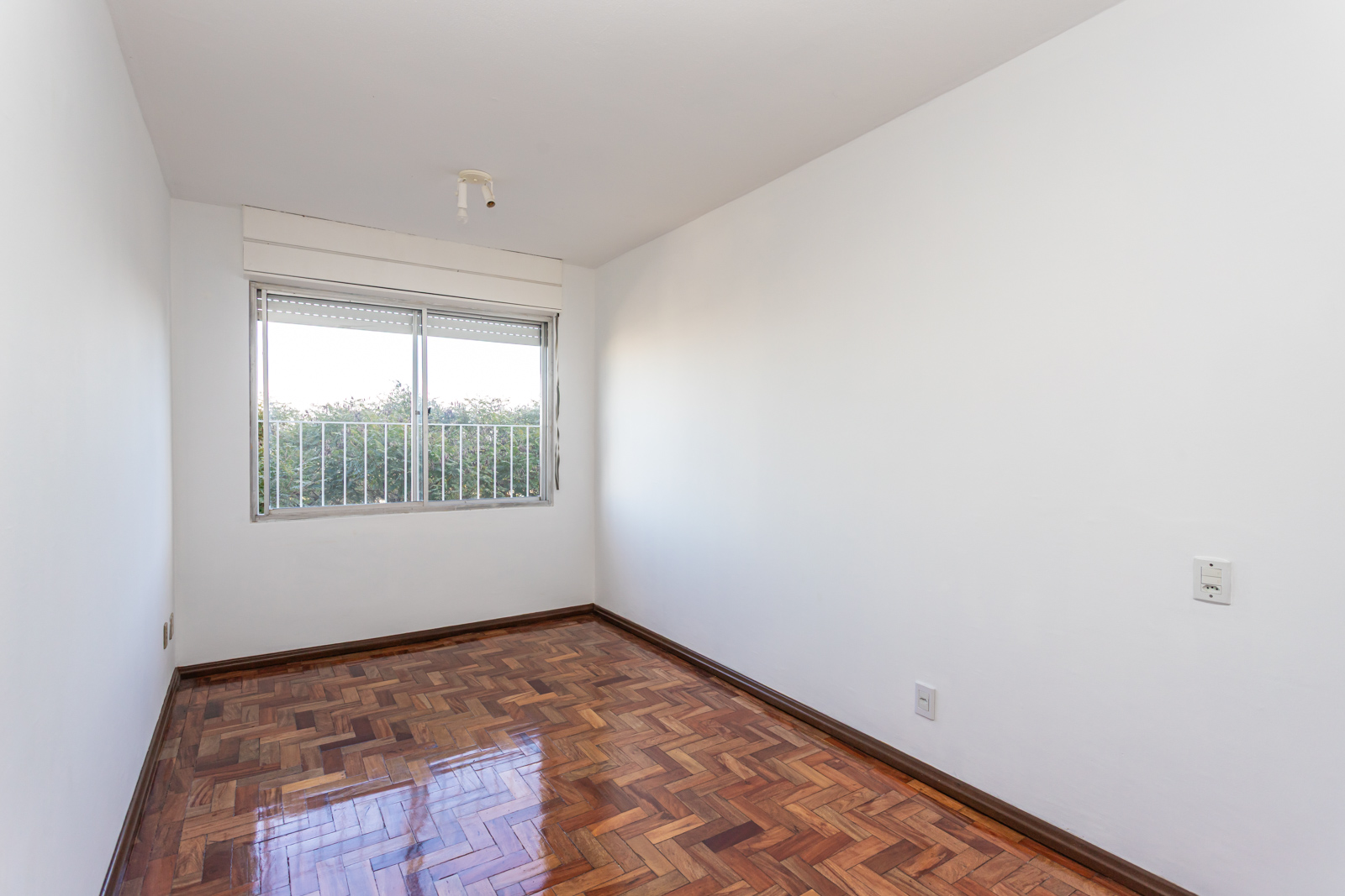 Apartamento à venda com 57m², 2 quartos no bairro Tristeza em Porto Alegre - Foto 3
