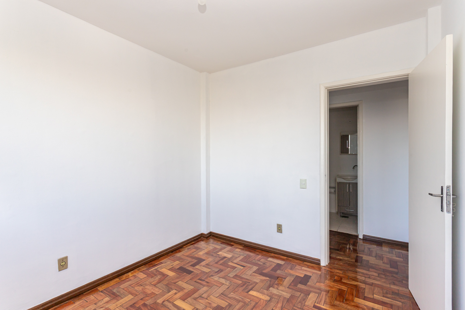 Apartamento à venda com 57m², 2 quartos no bairro Tristeza em Porto Alegre - Foto 12