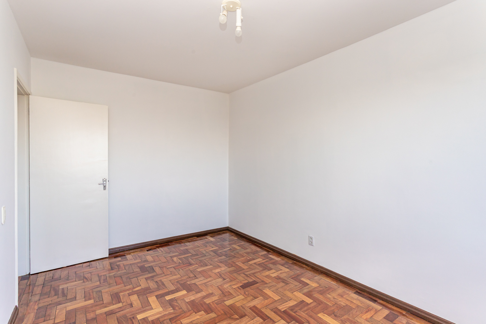 Apartamento à venda com 57m², 2 quartos no bairro Tristeza em Porto Alegre - Foto 17