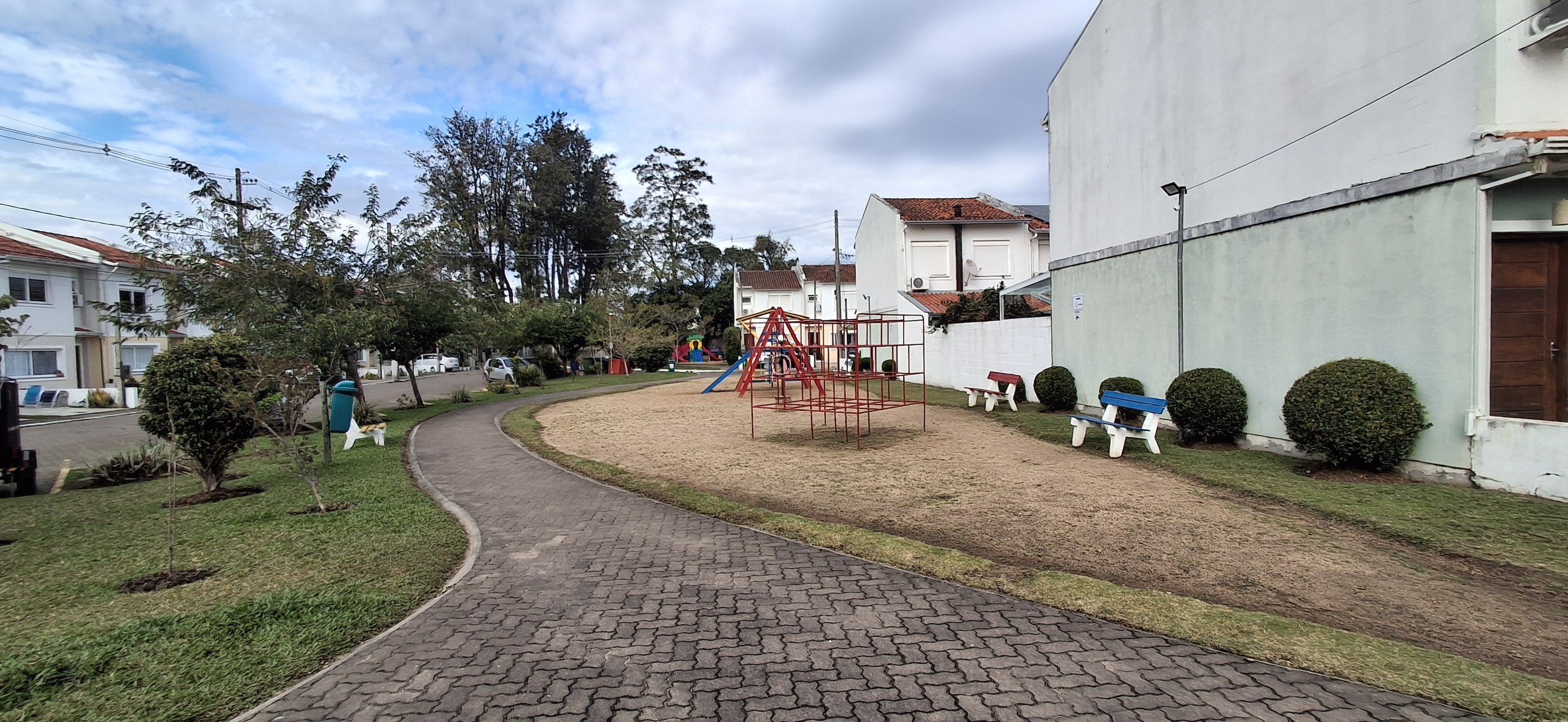 Casa em Condomínio para alugar com 81m², 2 quartos, 2 suítes, 1 vaga no bairro Hípica em Porto Alegre - Foto 35