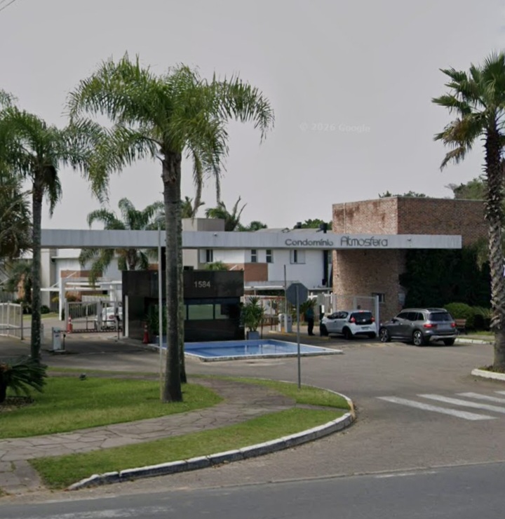 Casa em Condomínio à venda com 311m², 4 quartos, 4 suítes no bairro Agronomia em Porto Alegre