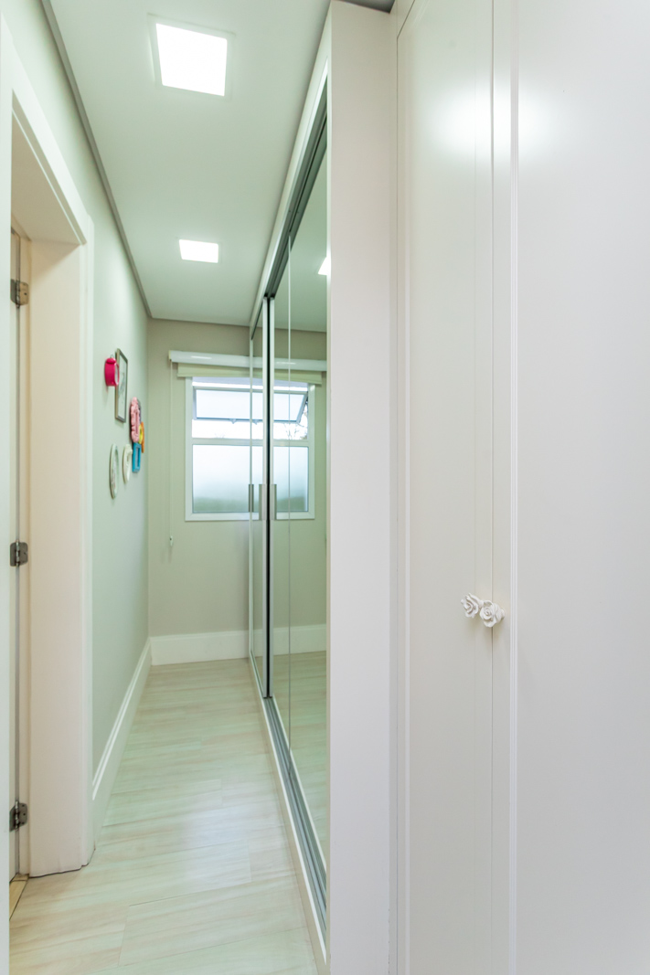 Casa em Condomínio à venda com 311m², 4 quartos, 4 suítes no bairro Agronomia em Porto Alegre - Foto 33