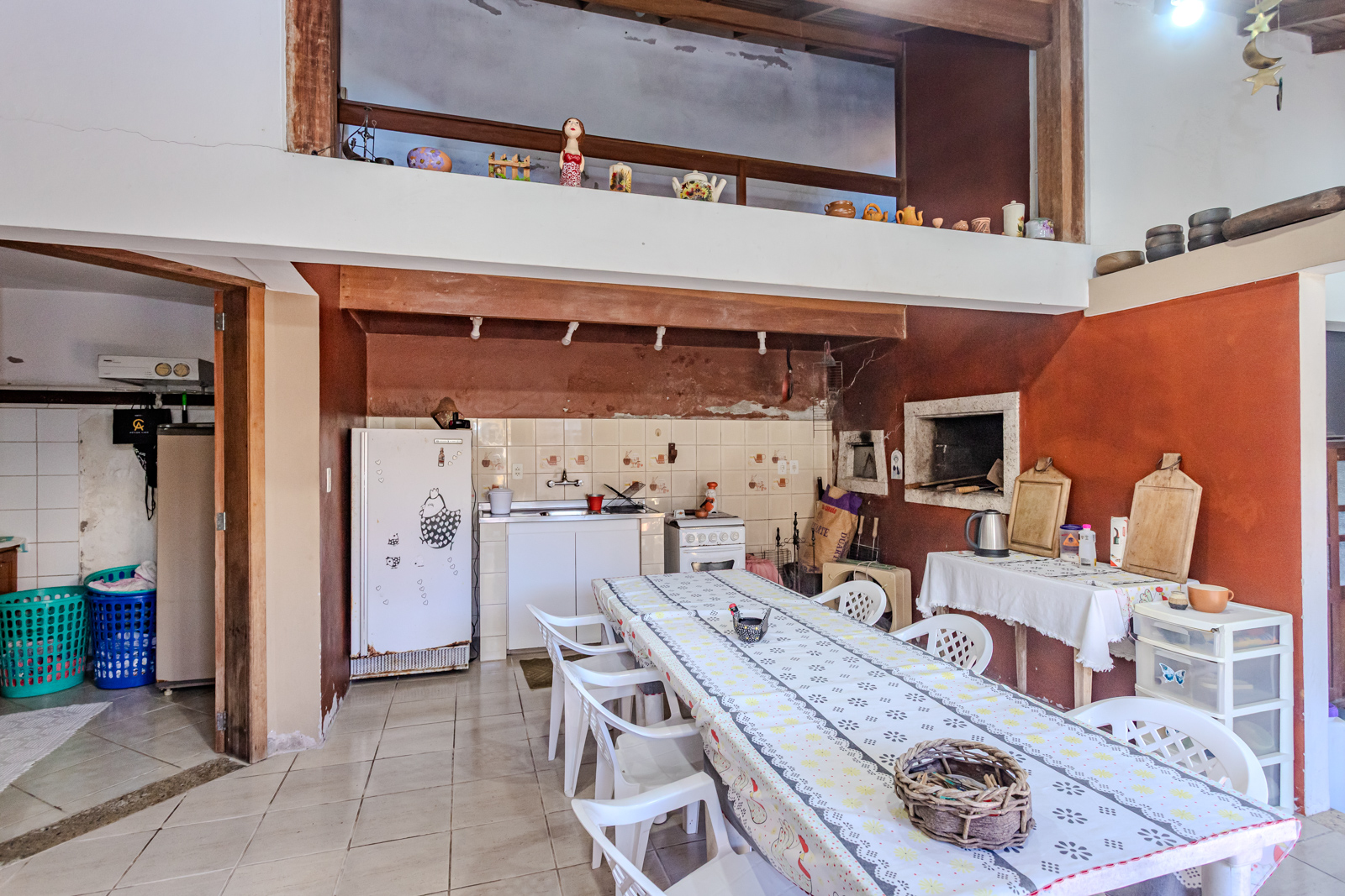 Casa à venda com 330m², 3 quartos, 2 vagas no bairro Tristeza em Porto Alegre - Foto 15