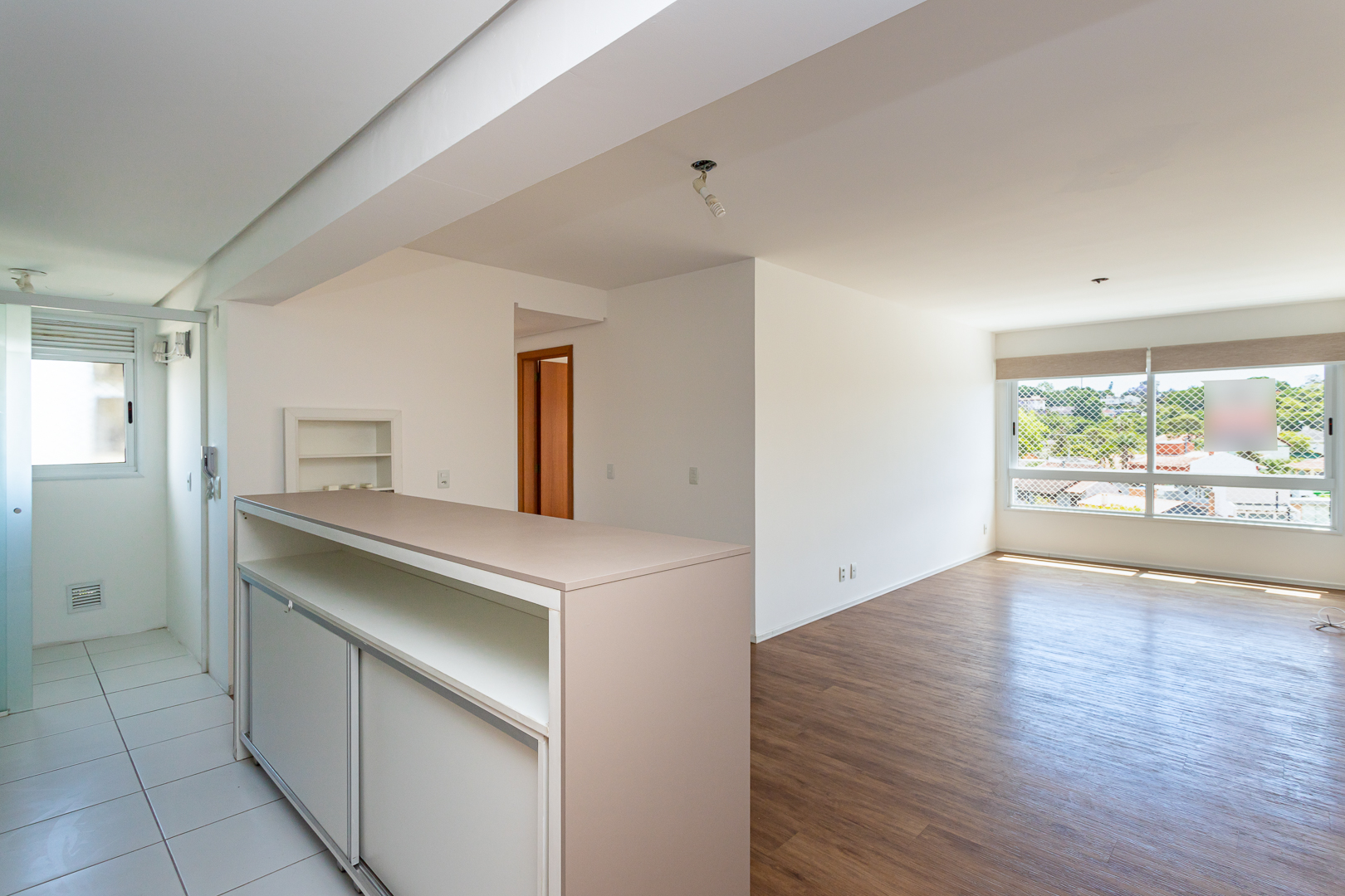 Apartamento para alugar com 93m², 3 quartos no bairro Tristeza em Porto Alegre - Foto 3