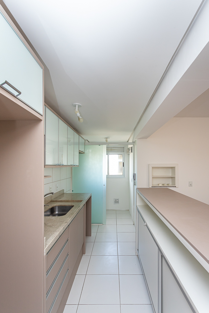 Apartamento para alugar com 93m², 3 quartos no bairro Tristeza em Porto Alegre - Foto 7