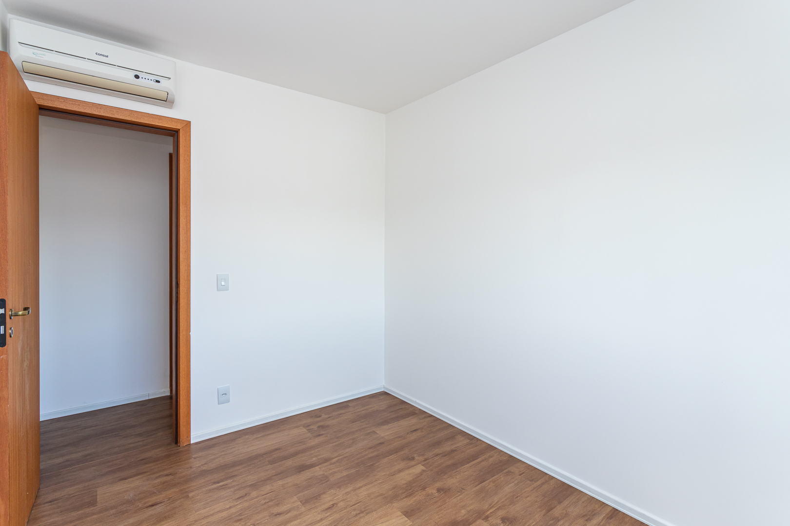 Apartamento para alugar com 93m², 3 quartos no bairro Tristeza em Porto Alegre - Foto 15