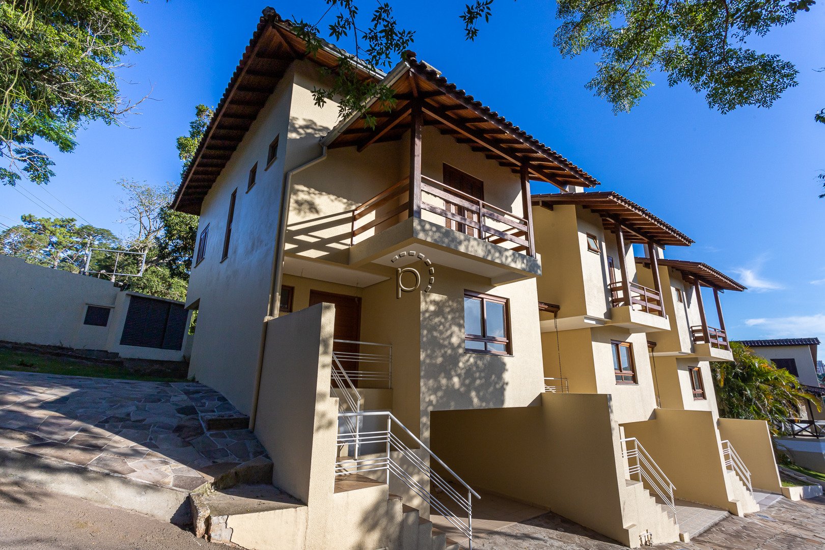 Casa em Condomínio à venda com 131m², 3 quartos, 1 suíte no bairro Cavalhada em Porto Alegre - Foto 3