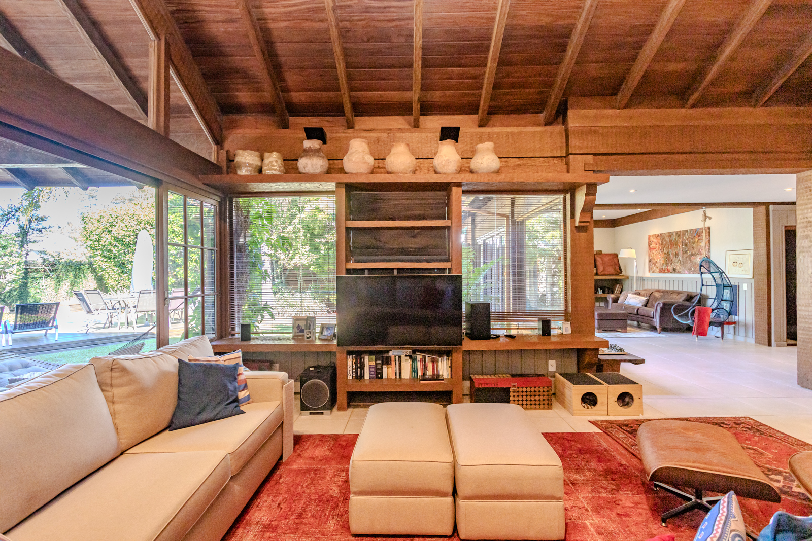 Casa em Condomínio à venda com 385m², 6 quartos, 4 suítes, 5 vagas no bairro Terra Ville em Porto Alegre - Foto 2