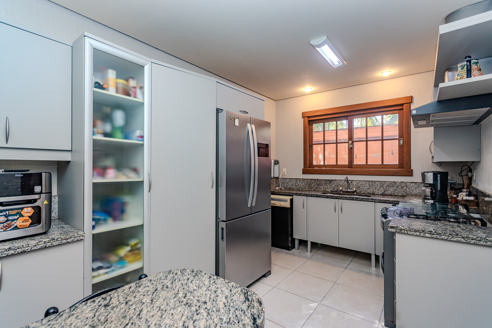Casa em Condomínio à venda com 385m², 6 quartos, 4 suítes, 5 vagas no bairro Terra Ville em Porto Alegre - Foto 23