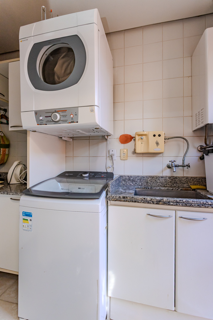 Casa em Condomínio à venda com 385m², 6 quartos, 4 suítes, 5 vagas no bairro Terra Ville em Porto Alegre - Foto 24