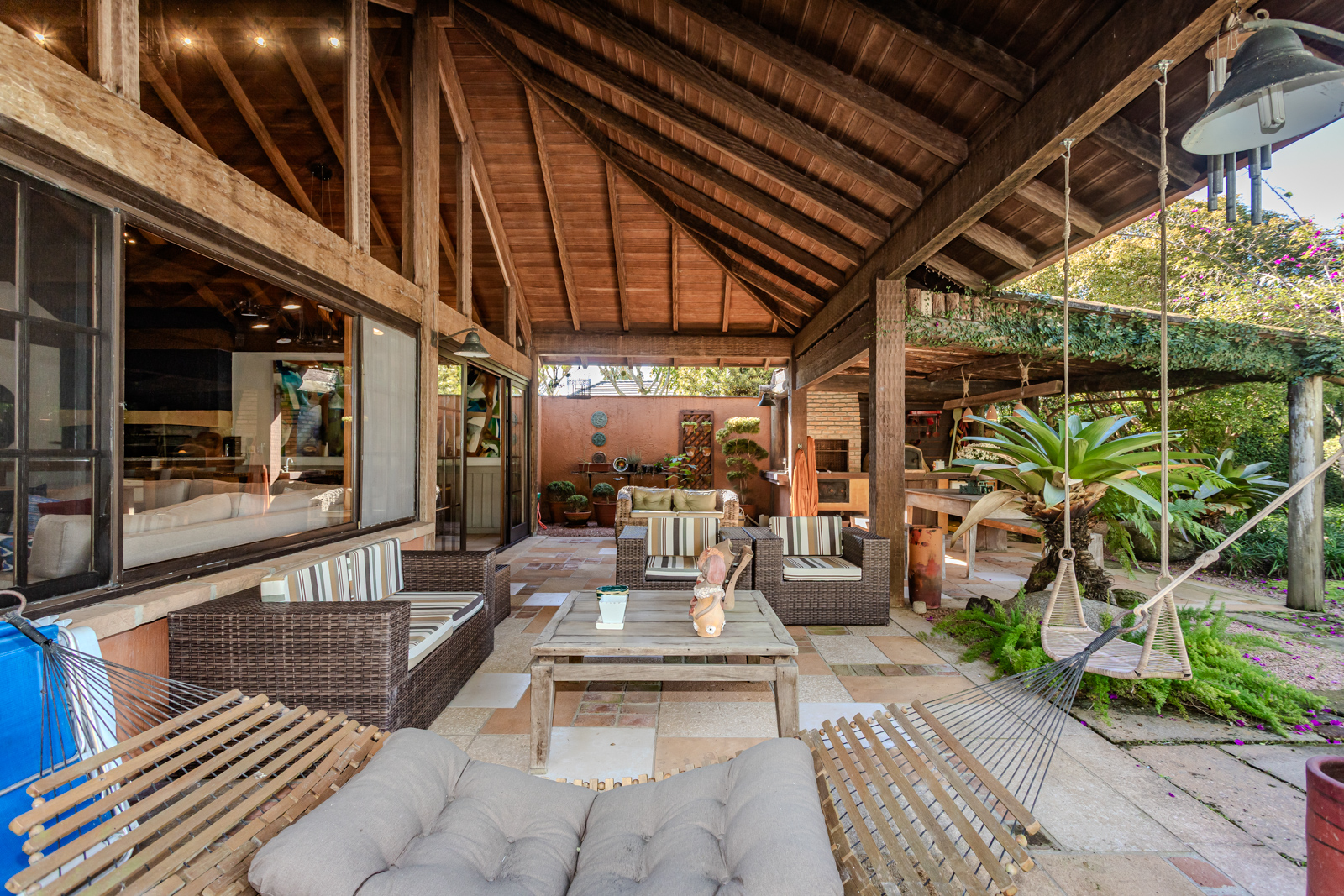 Casa em Condomínio à venda com 385m², 6 quartos, 4 suítes, 5 vagas no bairro Terra Ville em Porto Alegre - Foto 30