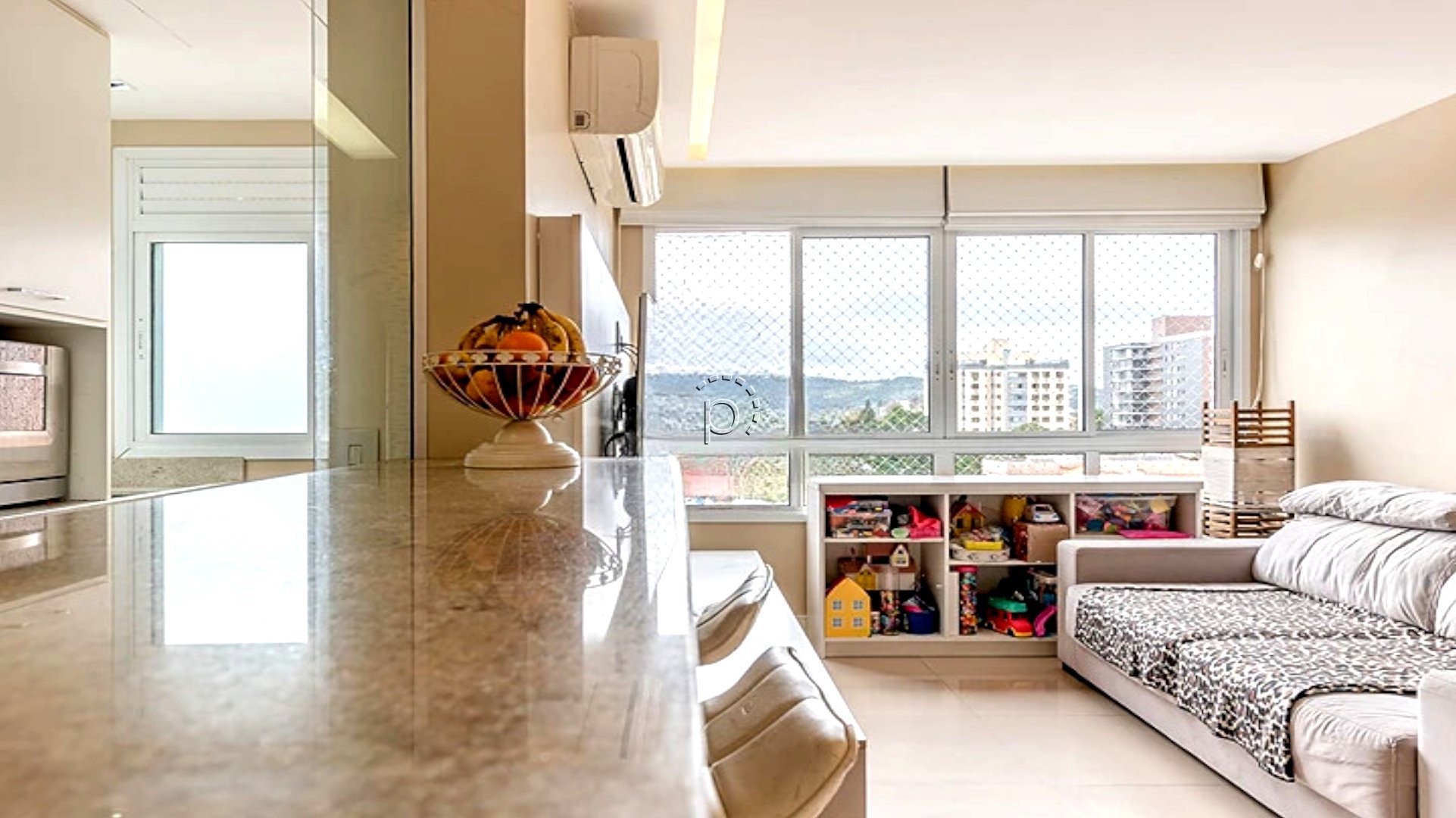 Apartamento à venda com 74m², 3 quartos, 1 suíte, 1 vaga no bairro Tristeza em Porto Alegre - Foto 2