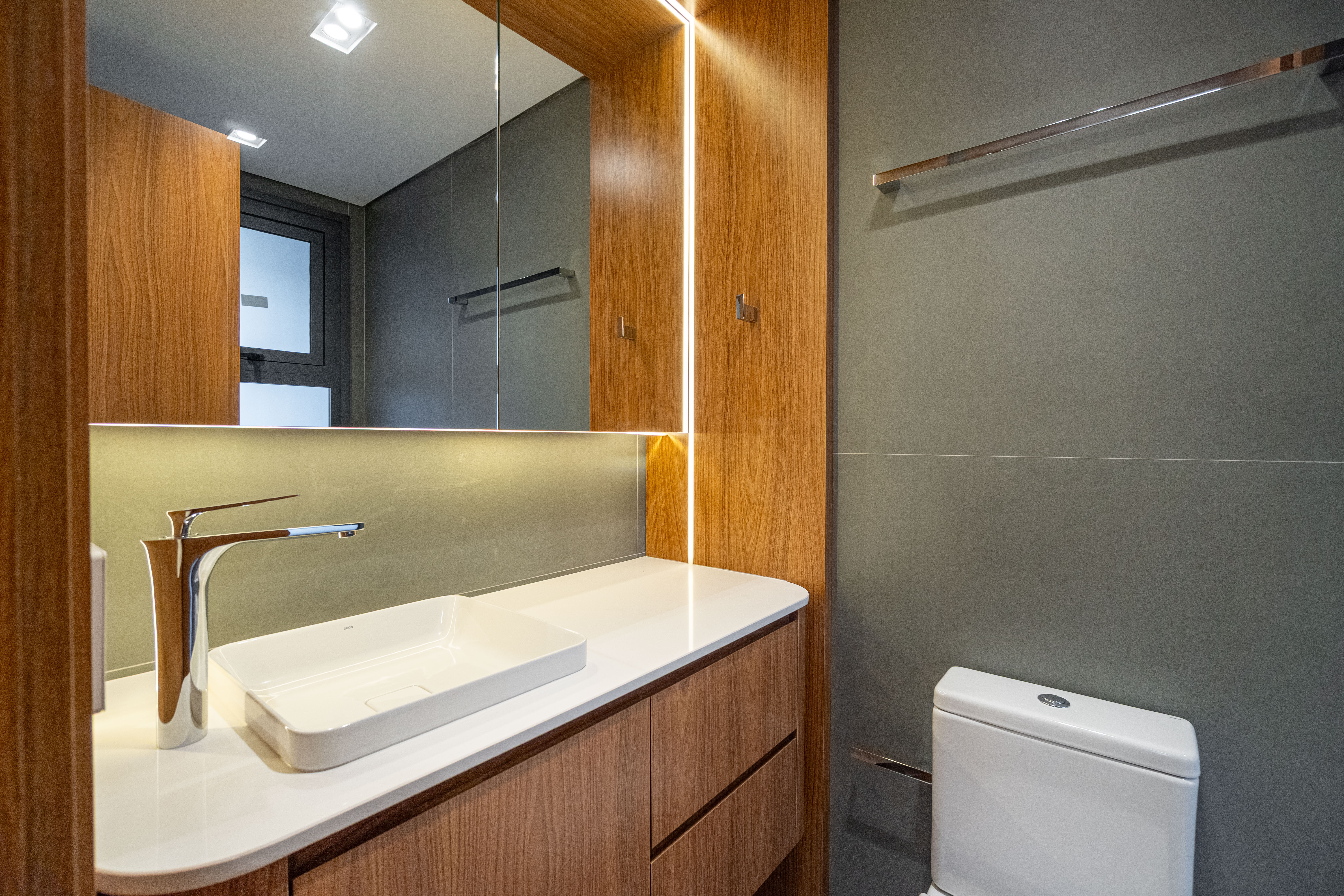 Apartamento à venda com 61m², 2 quartos, 1 suíte, 1 vaga no bairro Praia de Belas em Porto Alegre - Foto 24
