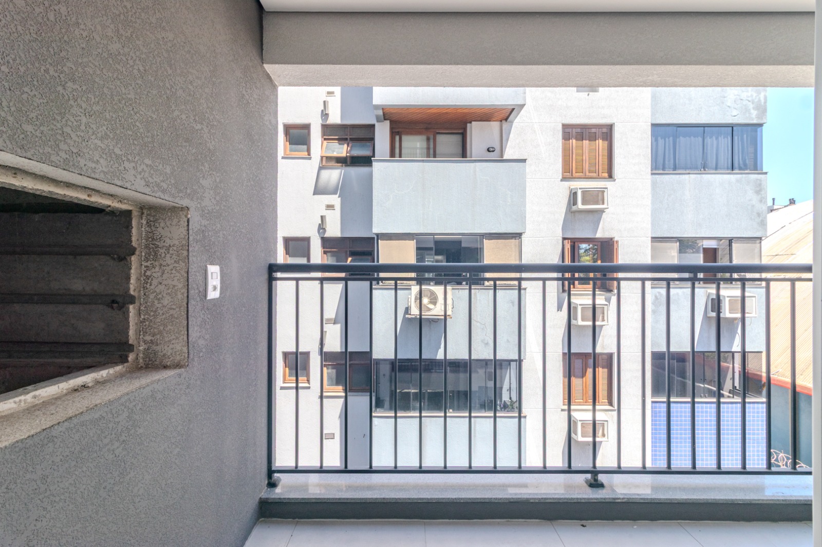 Apartamento à venda com 66m², 2 quartos, 1 suíte, 1 vaga no bairro Menino Deus em Porto Alegre - Foto 10