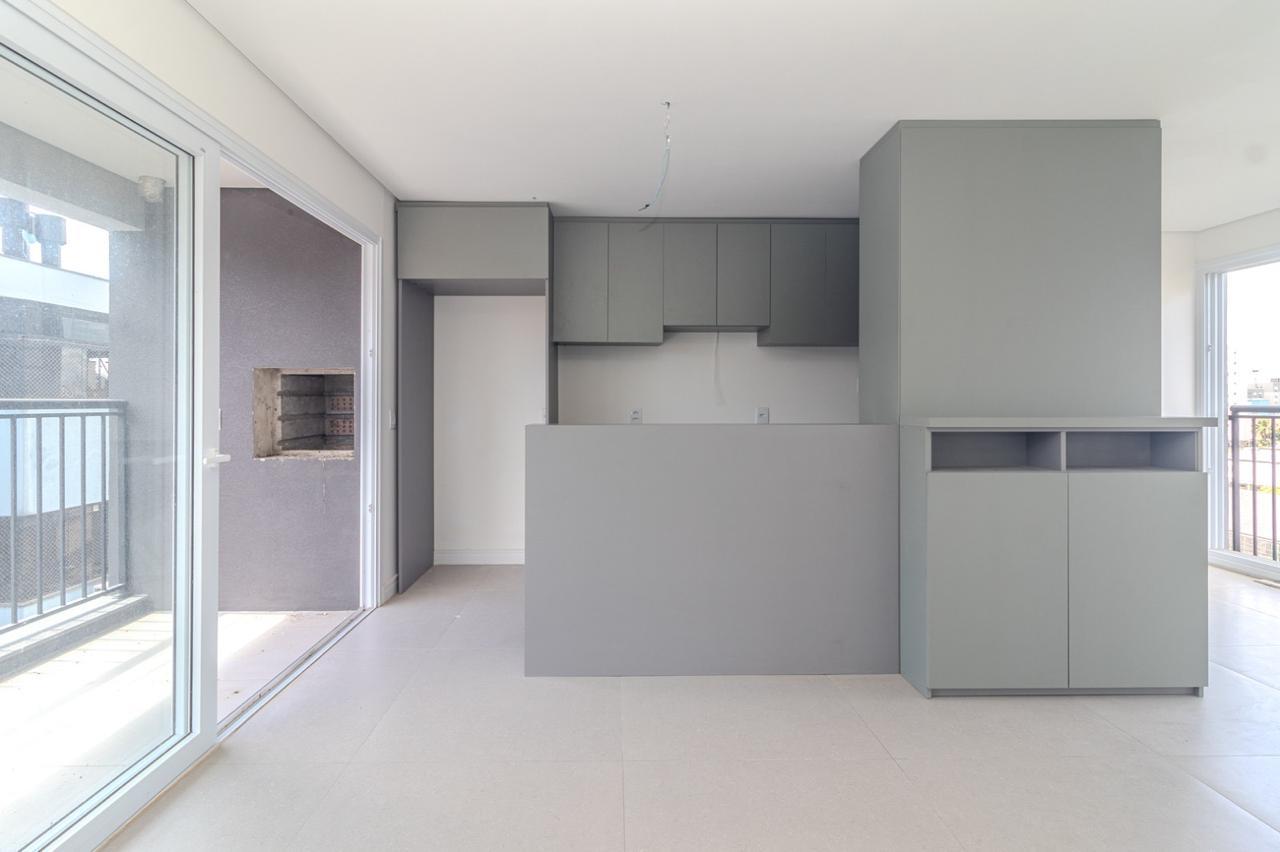 Apartamento à venda com 66m², 2 quartos, 1 suíte, 1 vaga no bairro Menino Deus em Porto Alegre - Foto 7