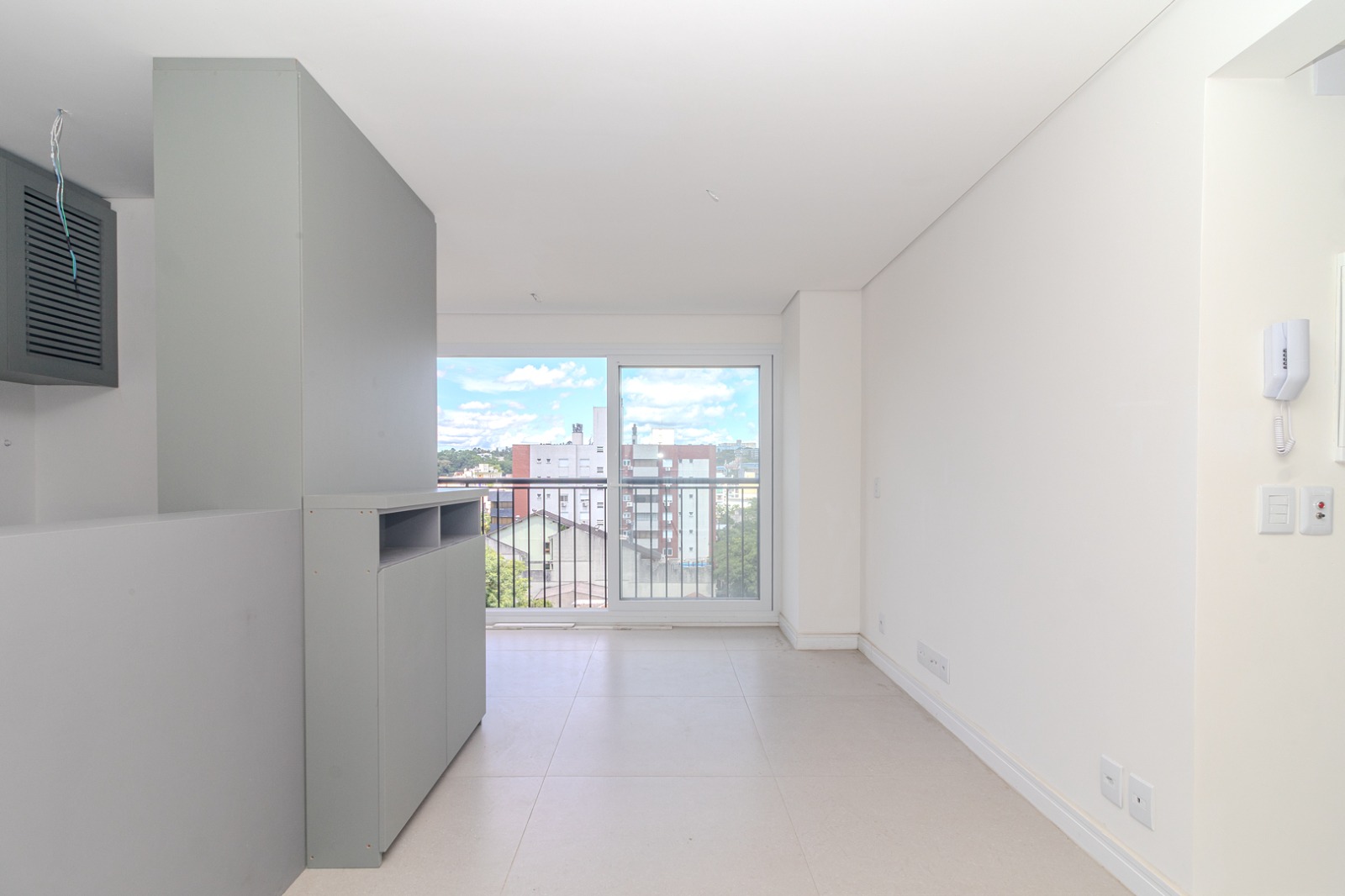 Apartamento à venda com 66m², 2 quartos, 1 suíte, 1 vaga no bairro Menino Deus em Porto Alegre - Foto 13
